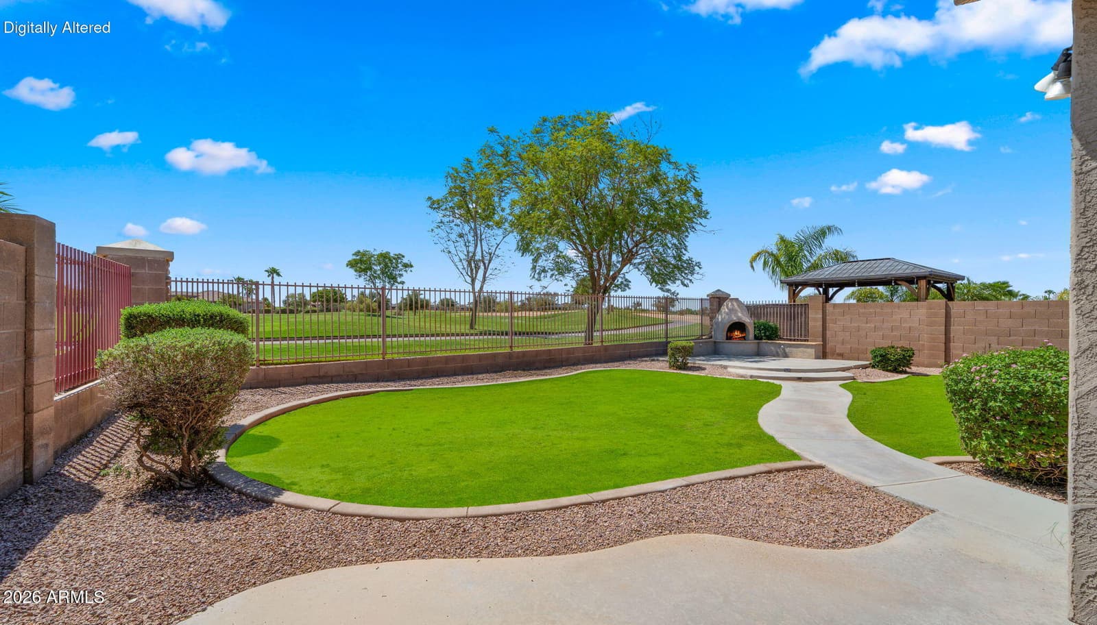 6602 S Cartier Drive, Gilbert, AZ 85298 — photo 8 of 40