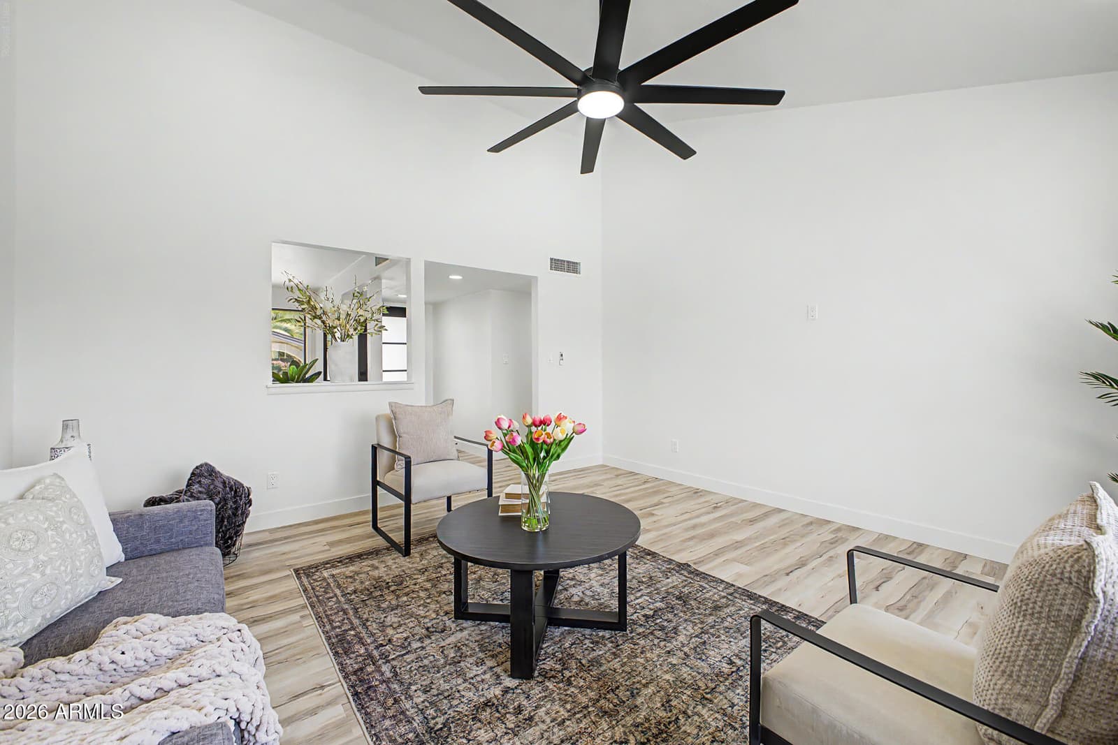 5617 W Cochise Drive, Glendale, AZ 85302 — photo 11 of 36