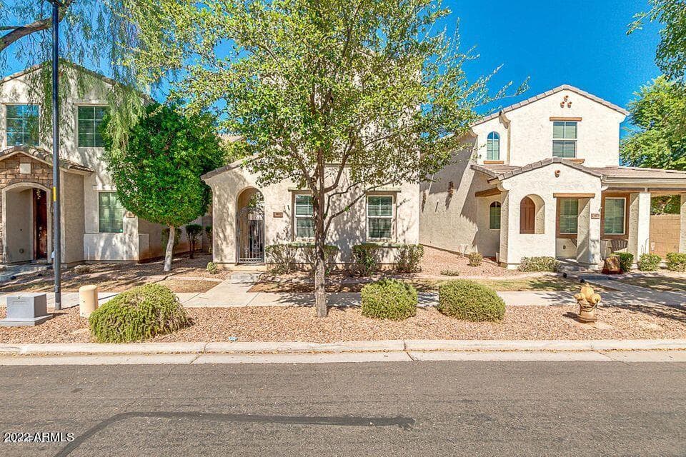 4072 E OAKLAND Street, Gilbert, AZ 85295