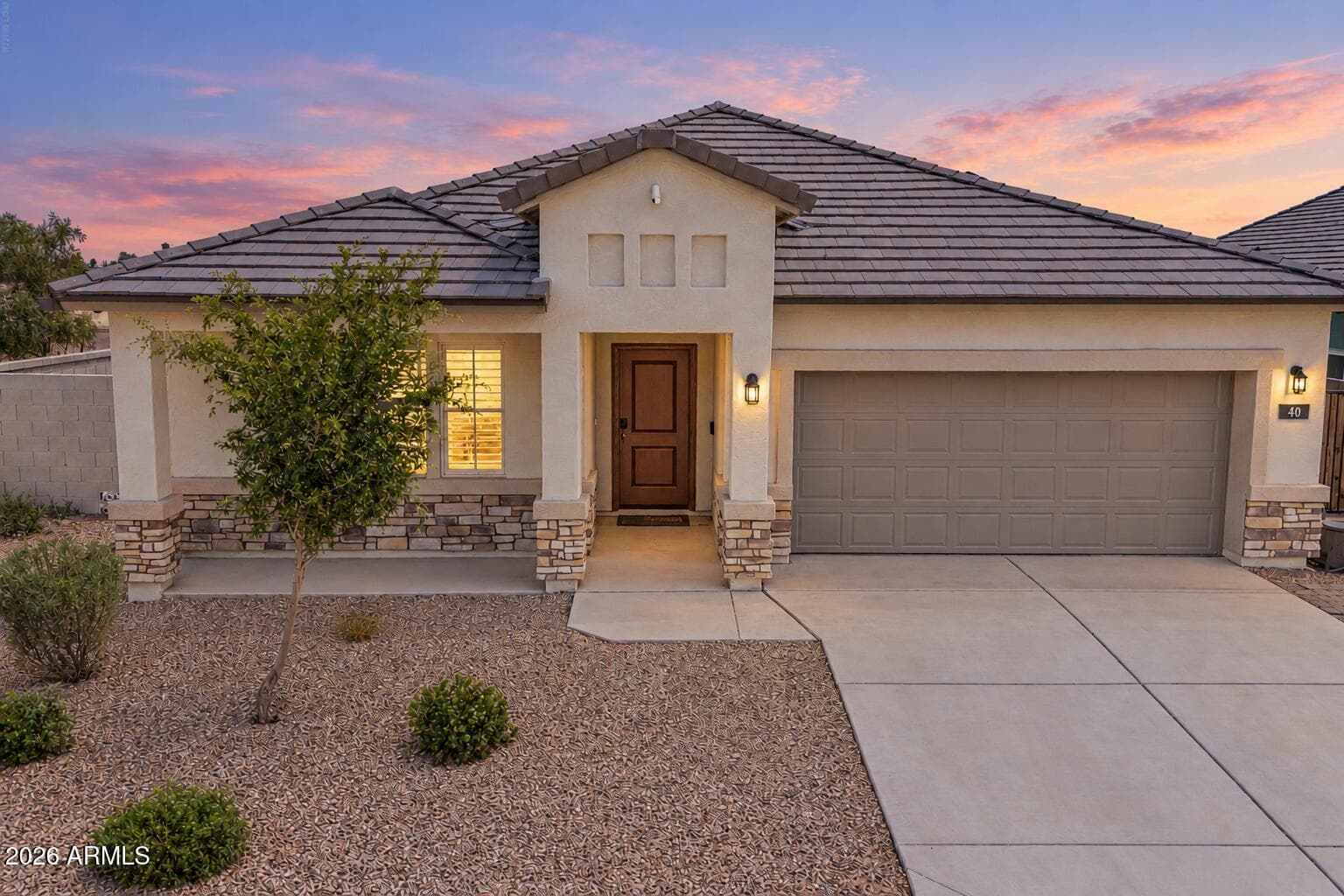 40 S CARLTON Avenue, Casa Grande, AZ 85122