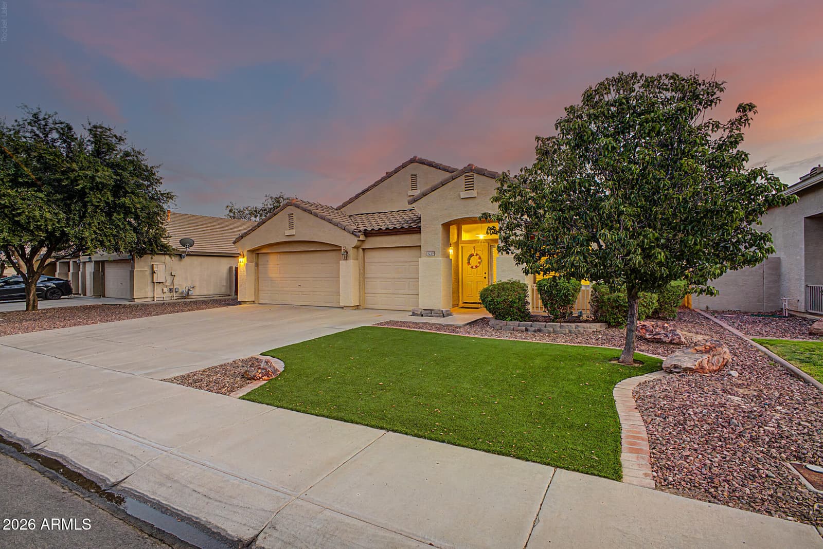 8239 W Harmony Lane, Peoria, AZ 85382 — photo 5 of 57