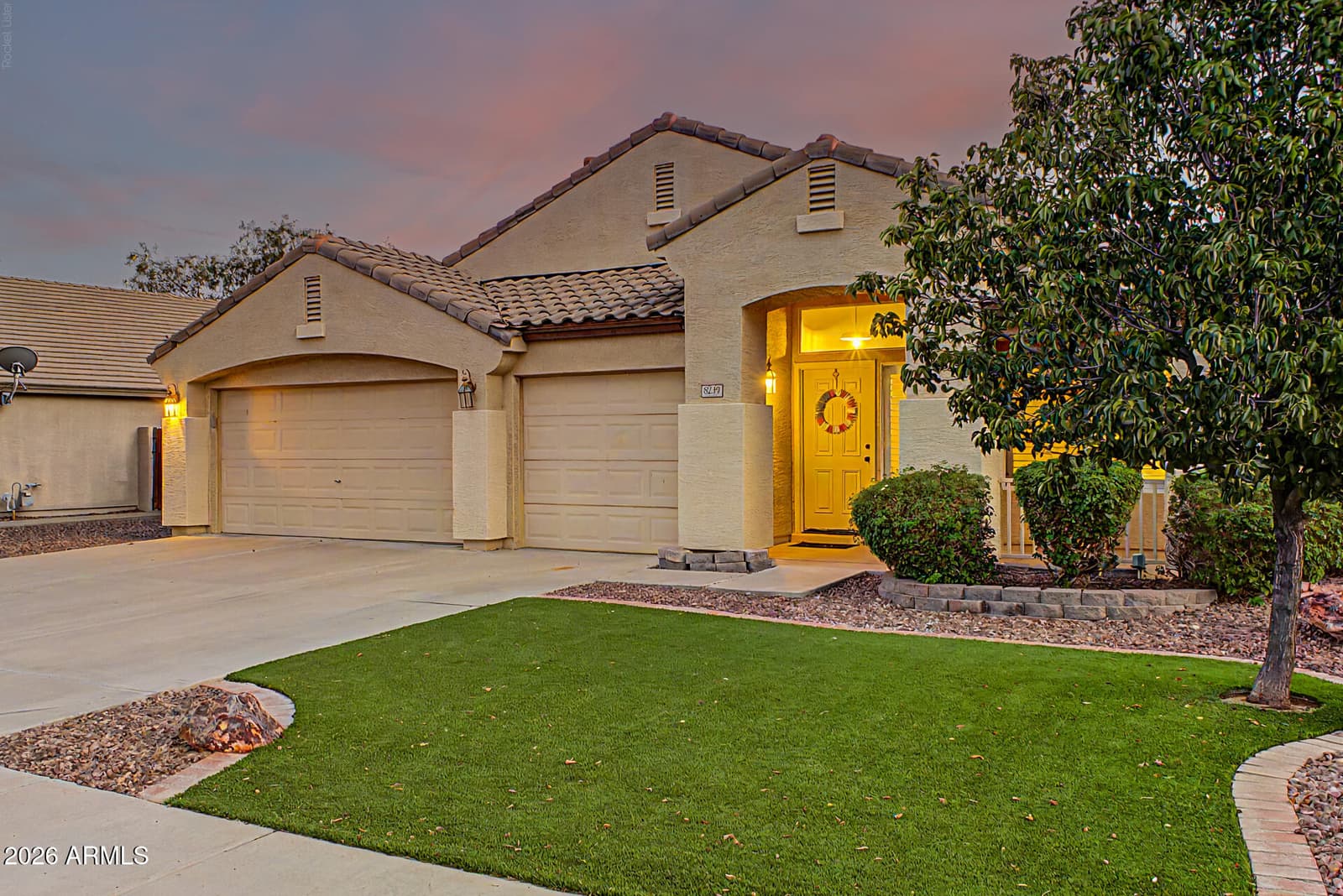 8239 W Harmony Lane, Peoria, AZ 85382 — photo 6 of 57