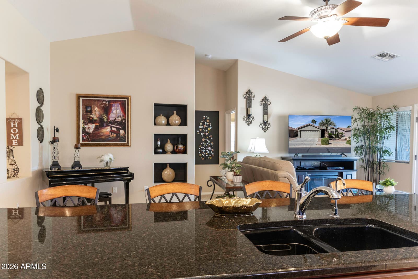 121 S Agua Fria Lane, Casa Grande, AZ 85194 — photo 11 of 33