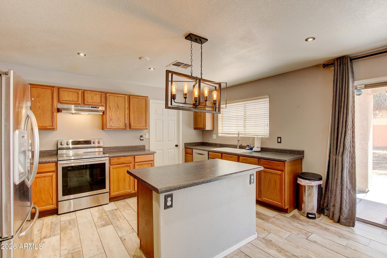 661 W Vekol Court, Casa Grande, AZ 85122 — photo 9 of 26