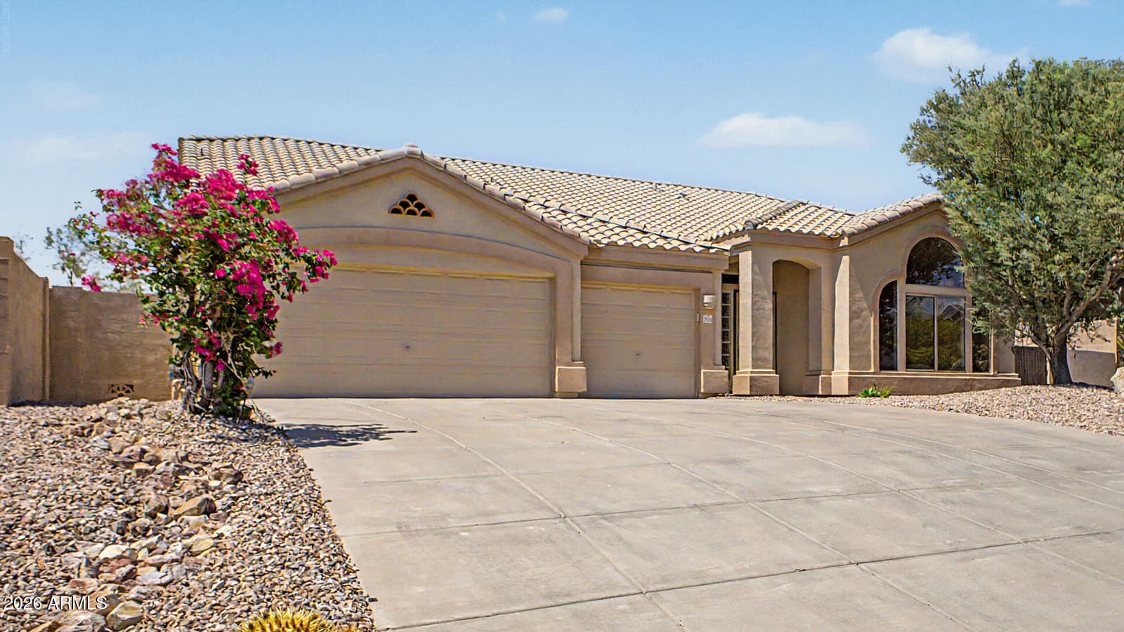 7926 E Saddleback Circle, Mesa, AZ 85207 — photo 16 of 57