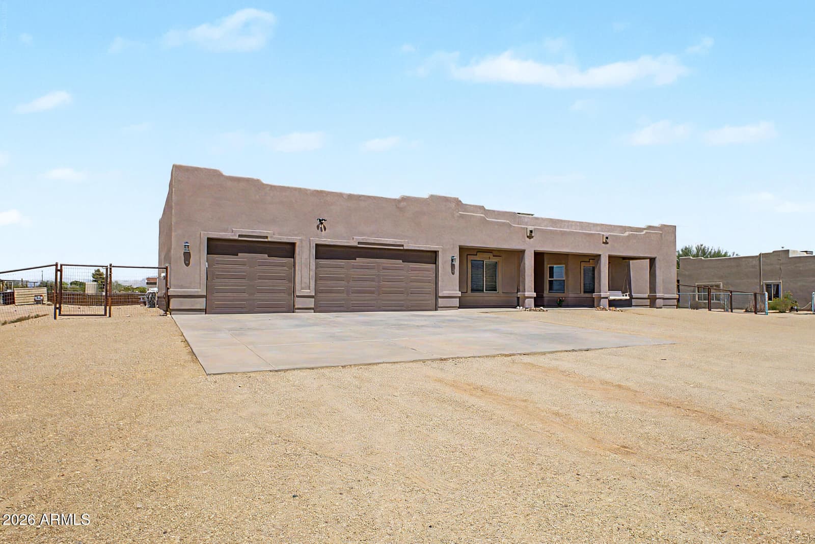21316 W Galvin Street, Wittmann, AZ 85361 — photo 4 of 49