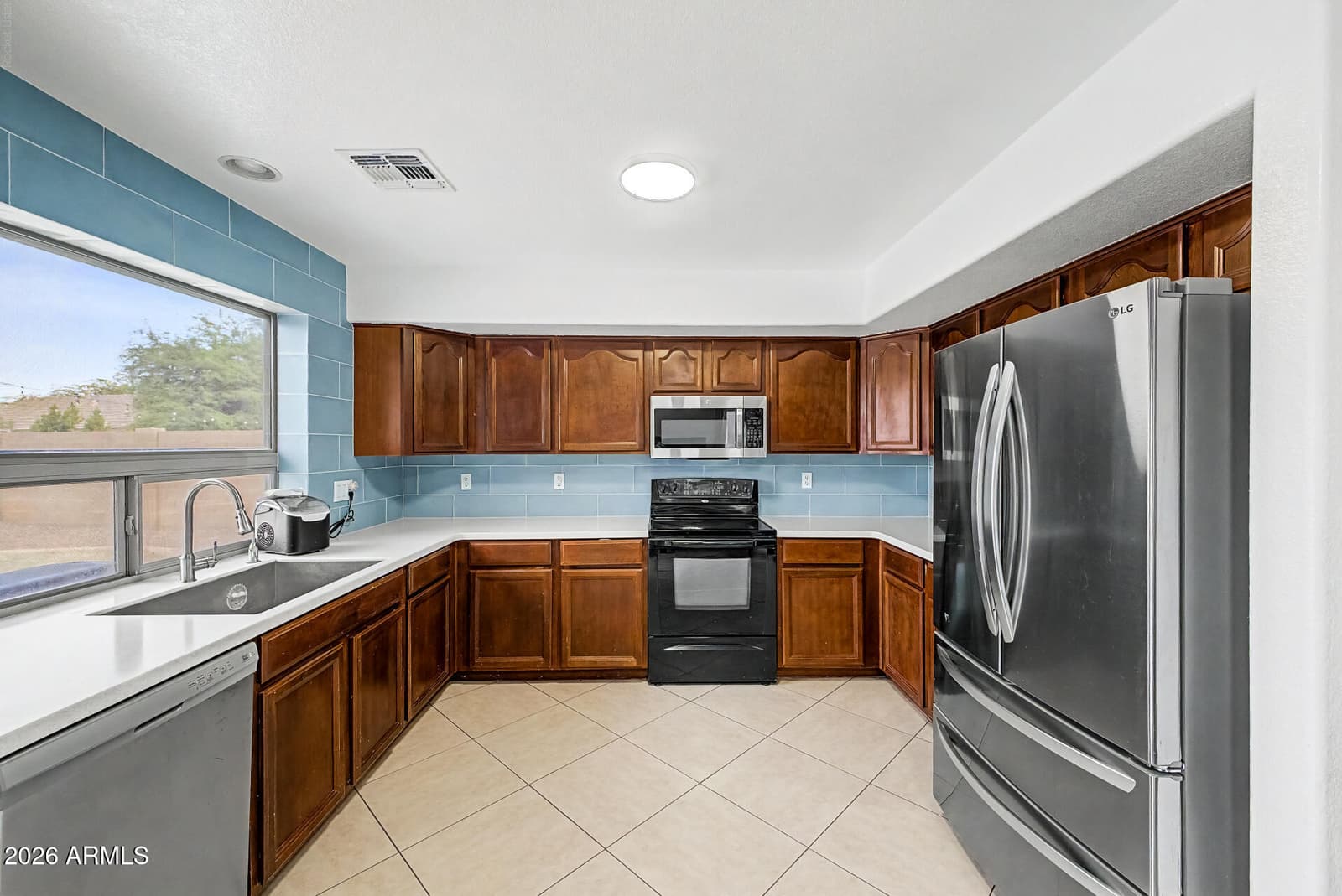 2775 S 161st Drive, Goodyear, AZ 85338 — photo 16 of 45