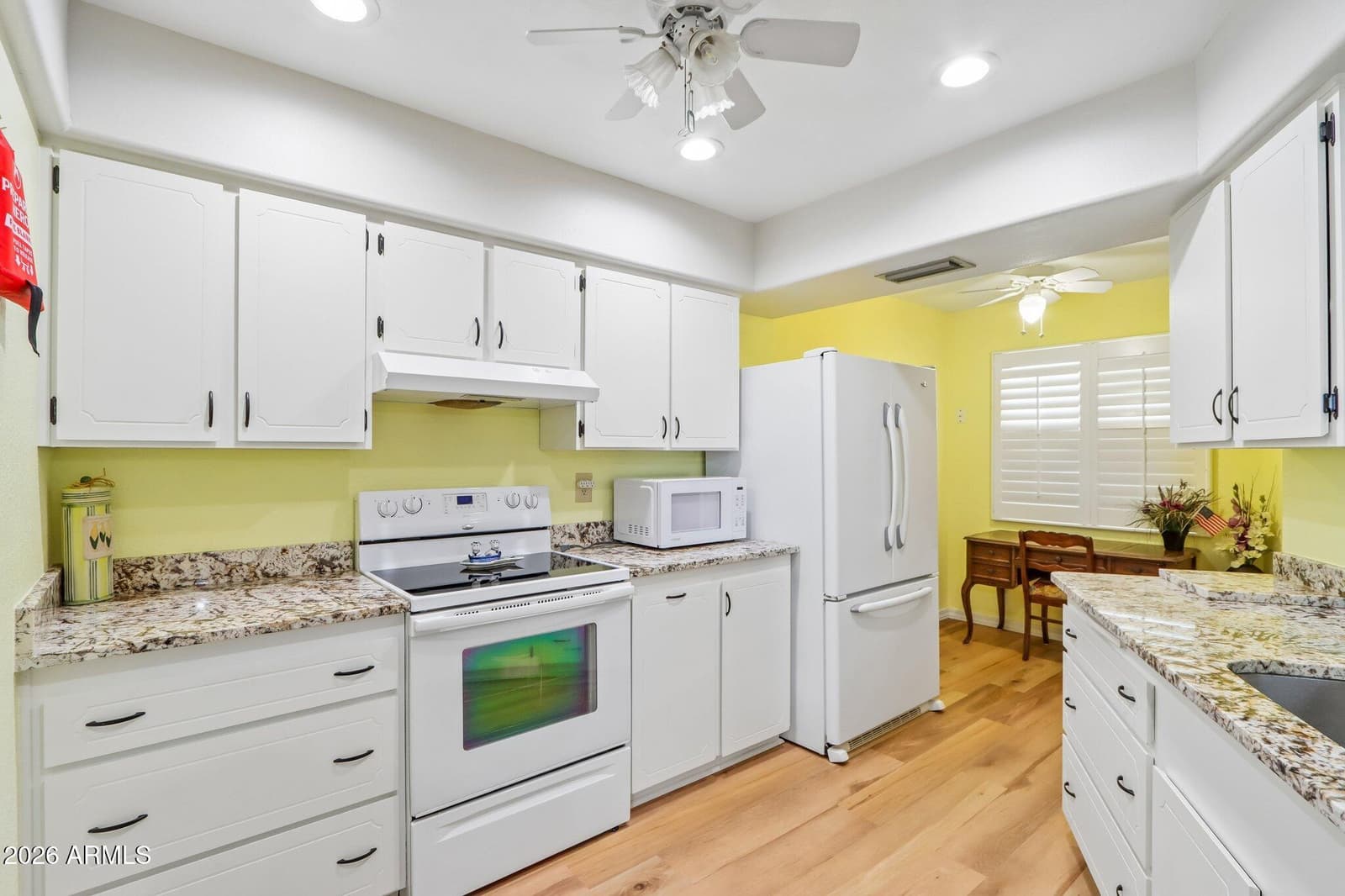 19026 N Camino Del Sol Drive, Sun City West, AZ 85375 — photo 10 of 21