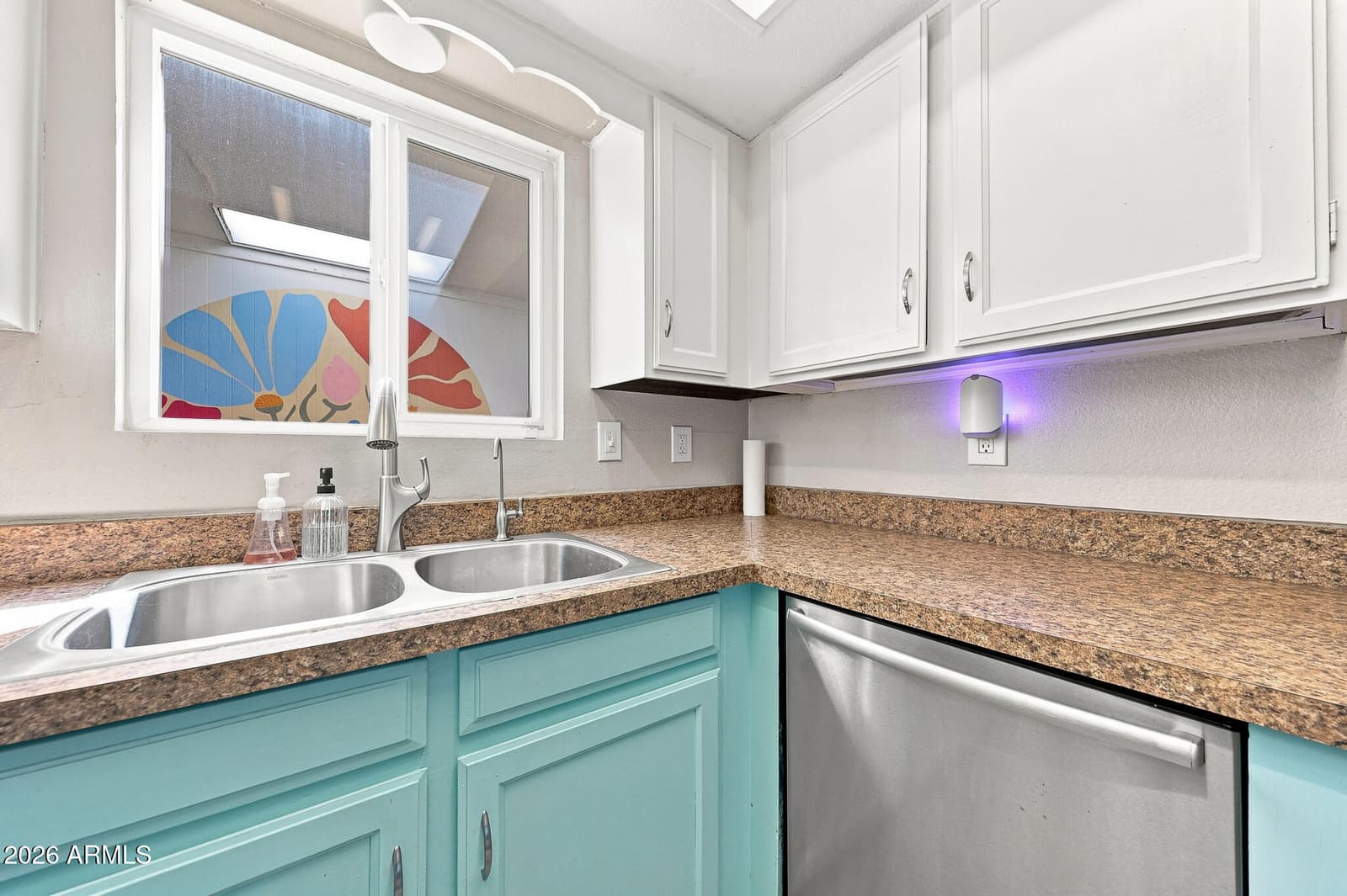 410 W Laguna Drive, Tempe, AZ 85282 — photo 18 of 34
