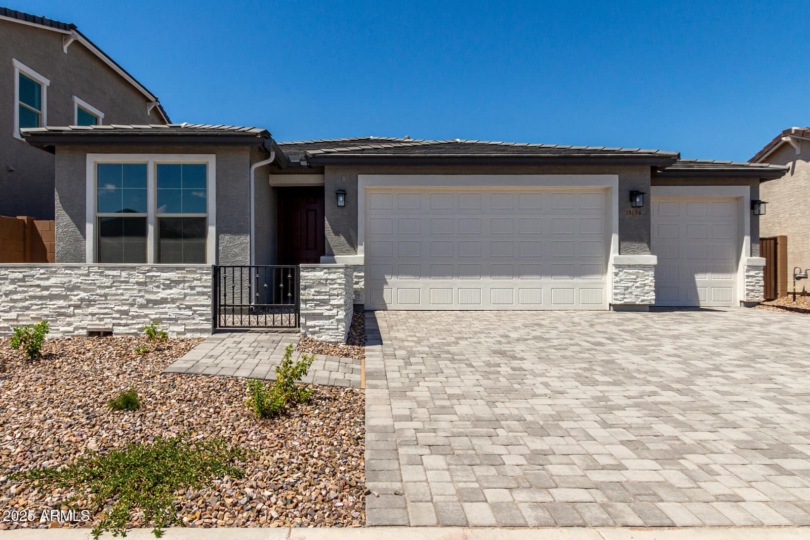 18194 W ELIZABETH Avenue, Goodyear, AZ 85338