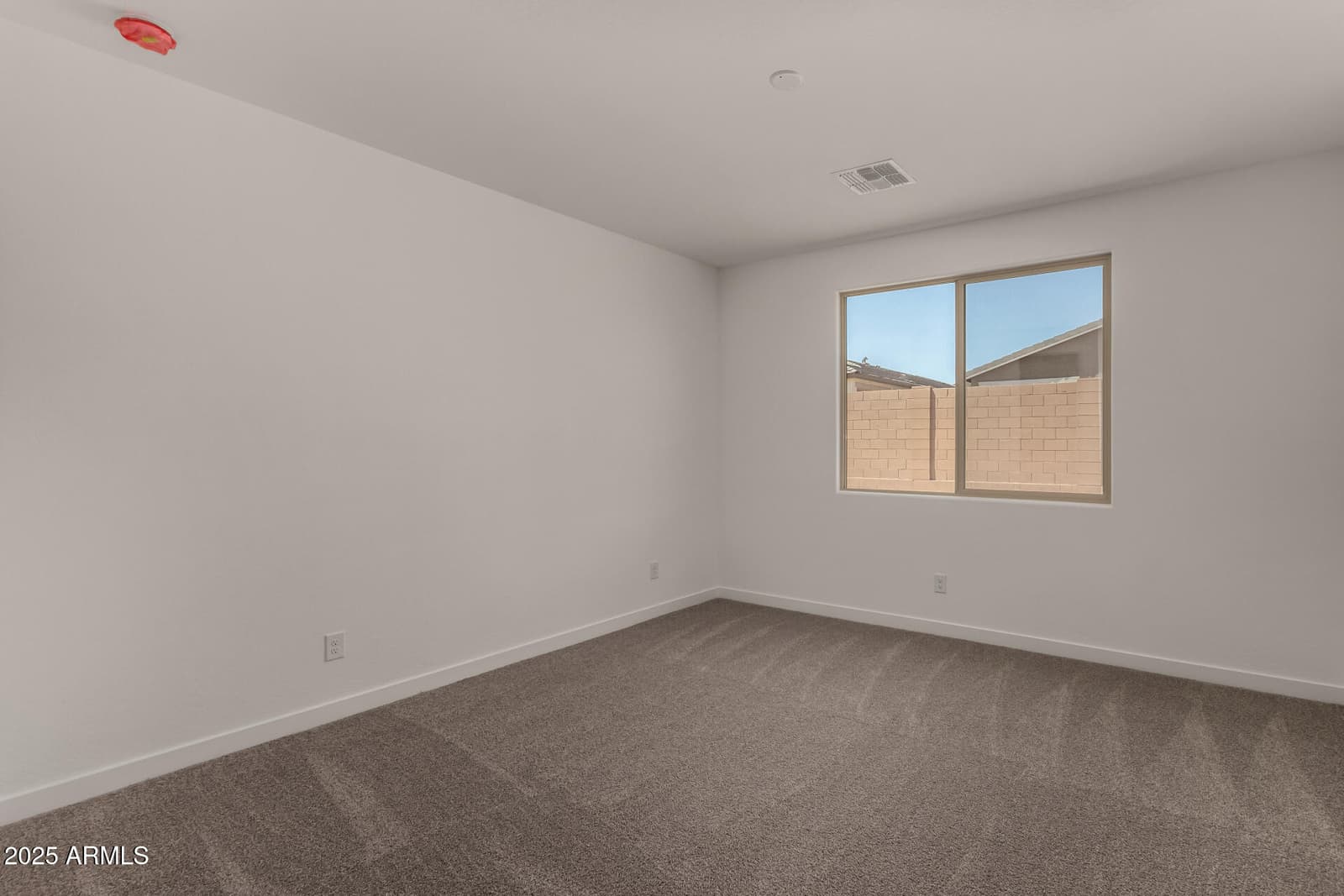 18194 W Elizabeth Avenue, Goodyear, AZ 85338 — photo 15 of 40