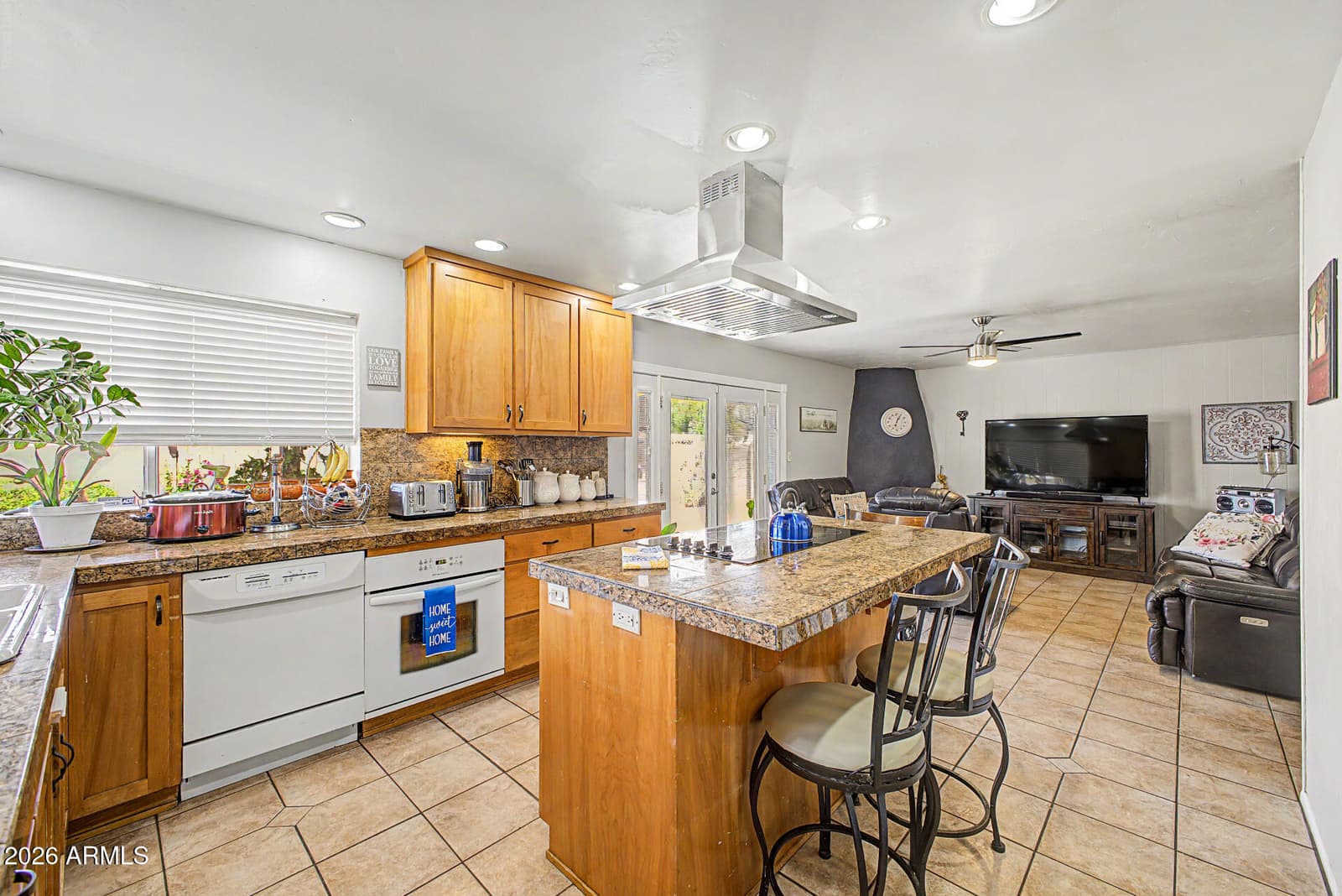 5816 W Royal Palm Road, Glendale, AZ 85302 — photo 13 of 39