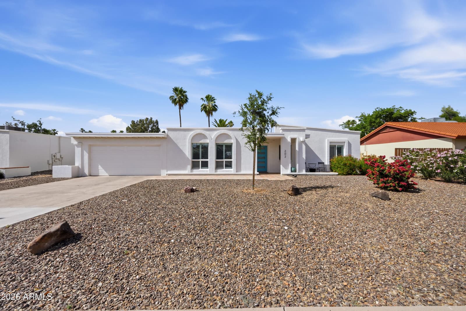 202 E Sharon Avenue, Phoenix, AZ 85022 — photo 2 of 36