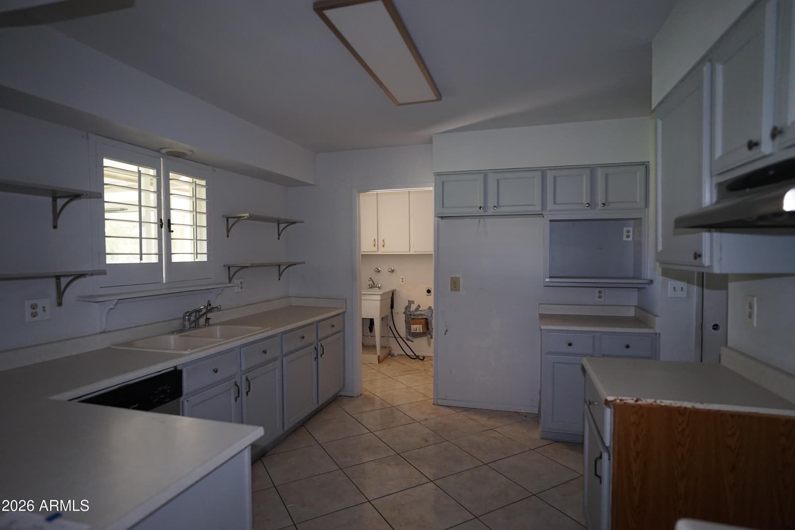13813 N 99 Drive, Sun City, AZ 85351 — photo 10 of 33