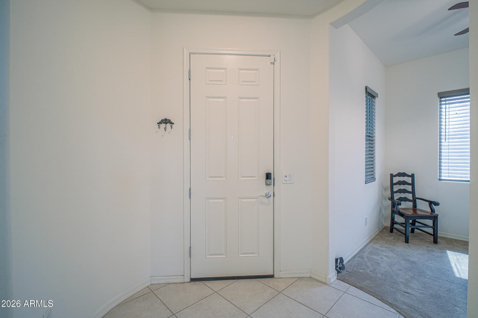 305 N Rainbow Way, Casa Grande, AZ 85194 — photo 9 of 47