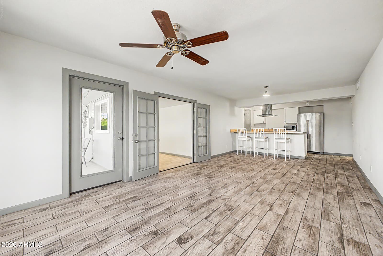334 W Riviera Drive, Tempe, AZ 85282 — photo 15 of 43