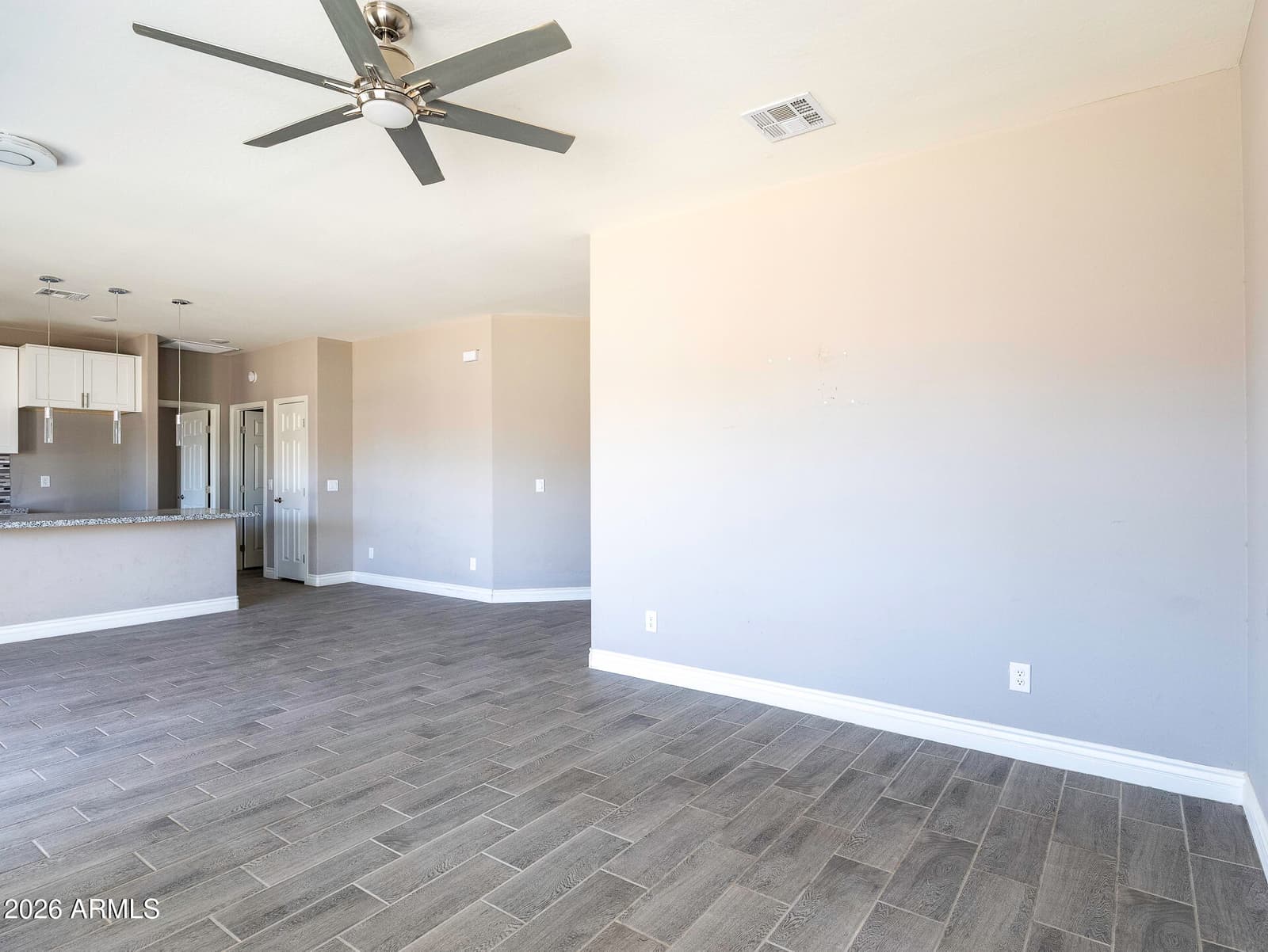 14613 S Vera Cruz Road, Arizona City, AZ 85123 — photo 9 of 33