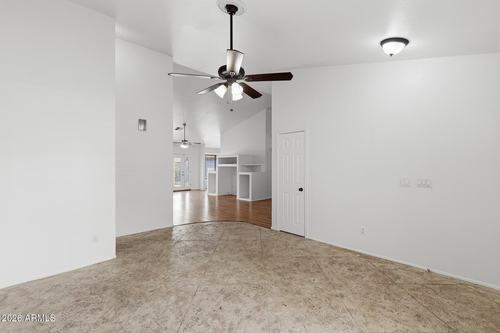 18807 N 50th Avenue, Glendale, AZ 85308 — photo 10 of 42