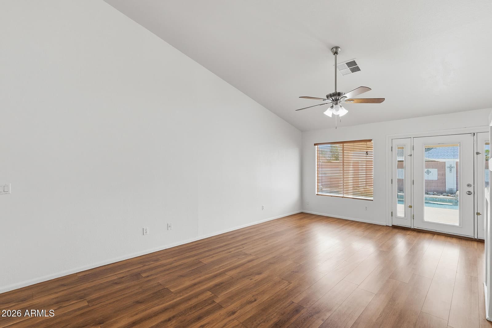 18807 N 50th Avenue, Glendale, AZ 85308 — photo 5 of 42
