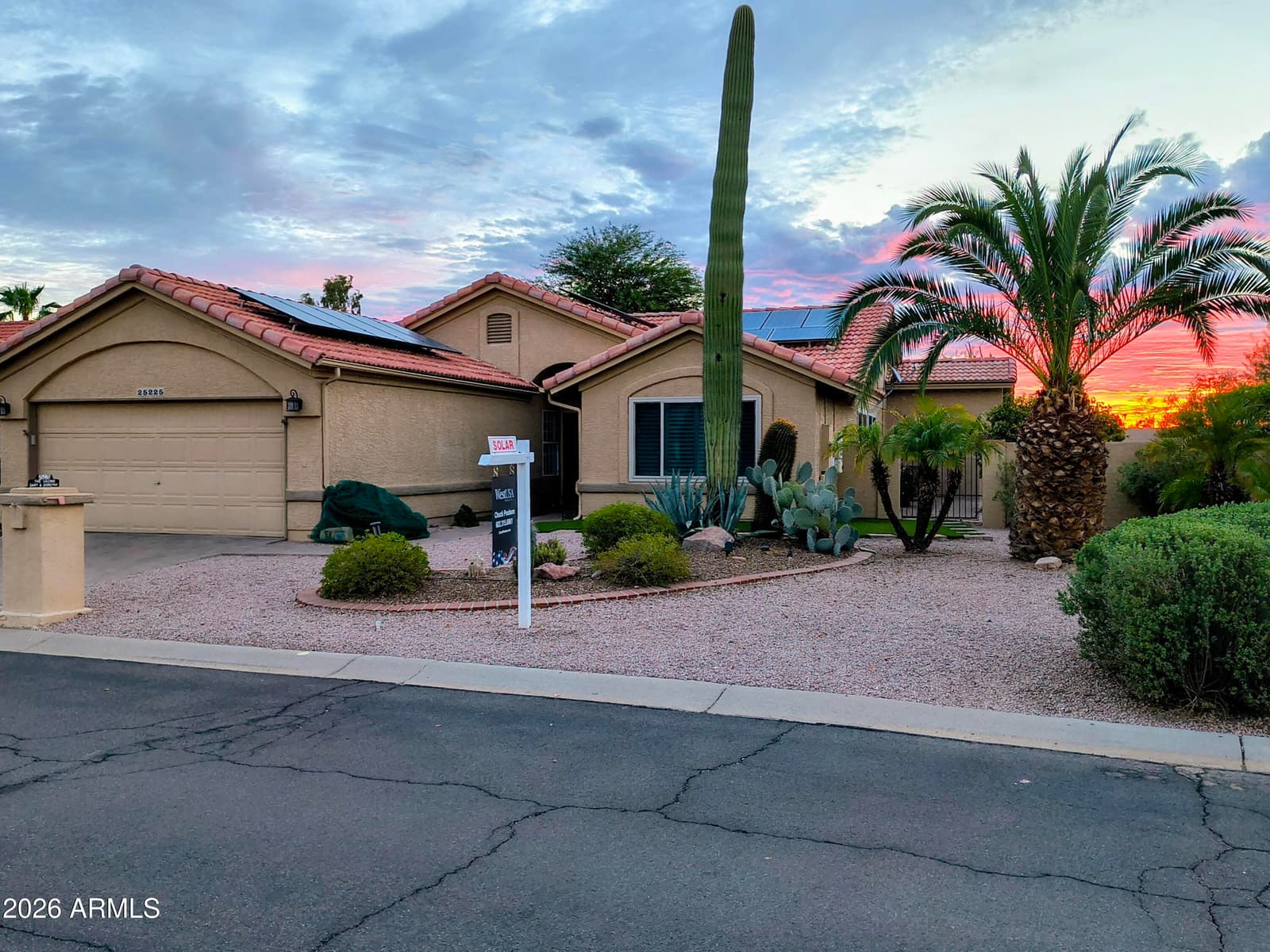 25225 S Flame Tree Drive, Sun Lakes, AZ 85248 — photo 2 of 38