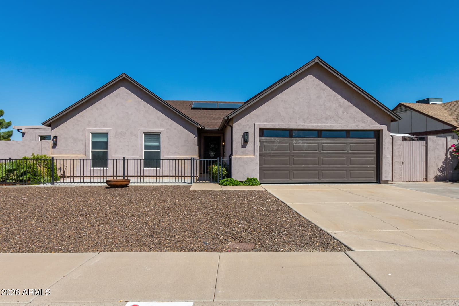 6534 W GRANDVIEW Road, Glendale, AZ 85306
