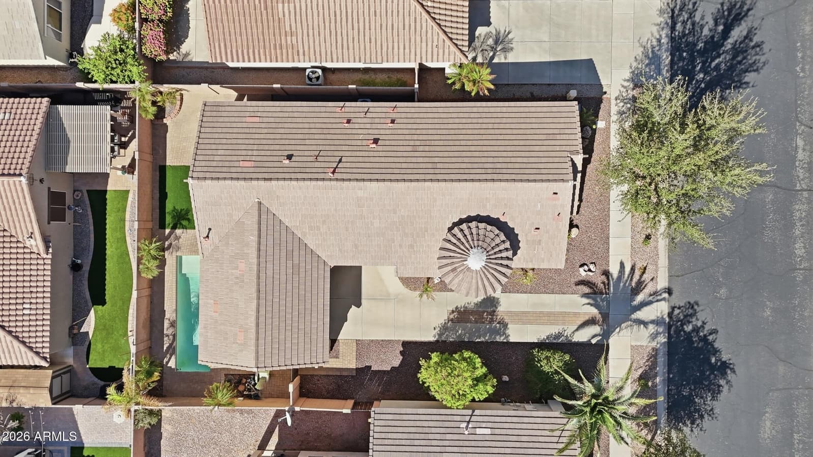 941 E Cherry Hills Drive, Chandler, AZ 85249 — photo 37 of 43