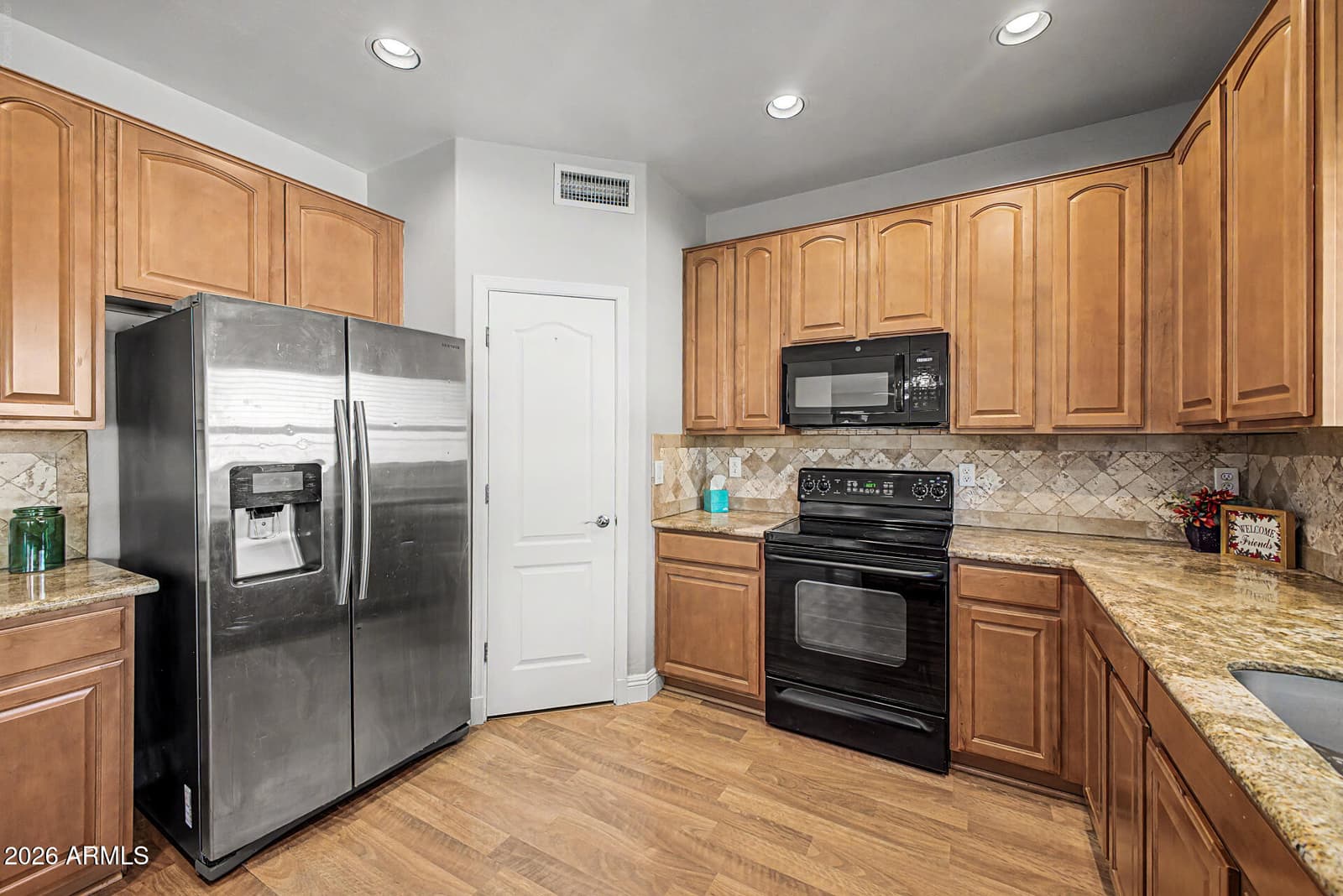6657 S Garnet Way, Chandler, AZ 85249 — photo 13 of 41