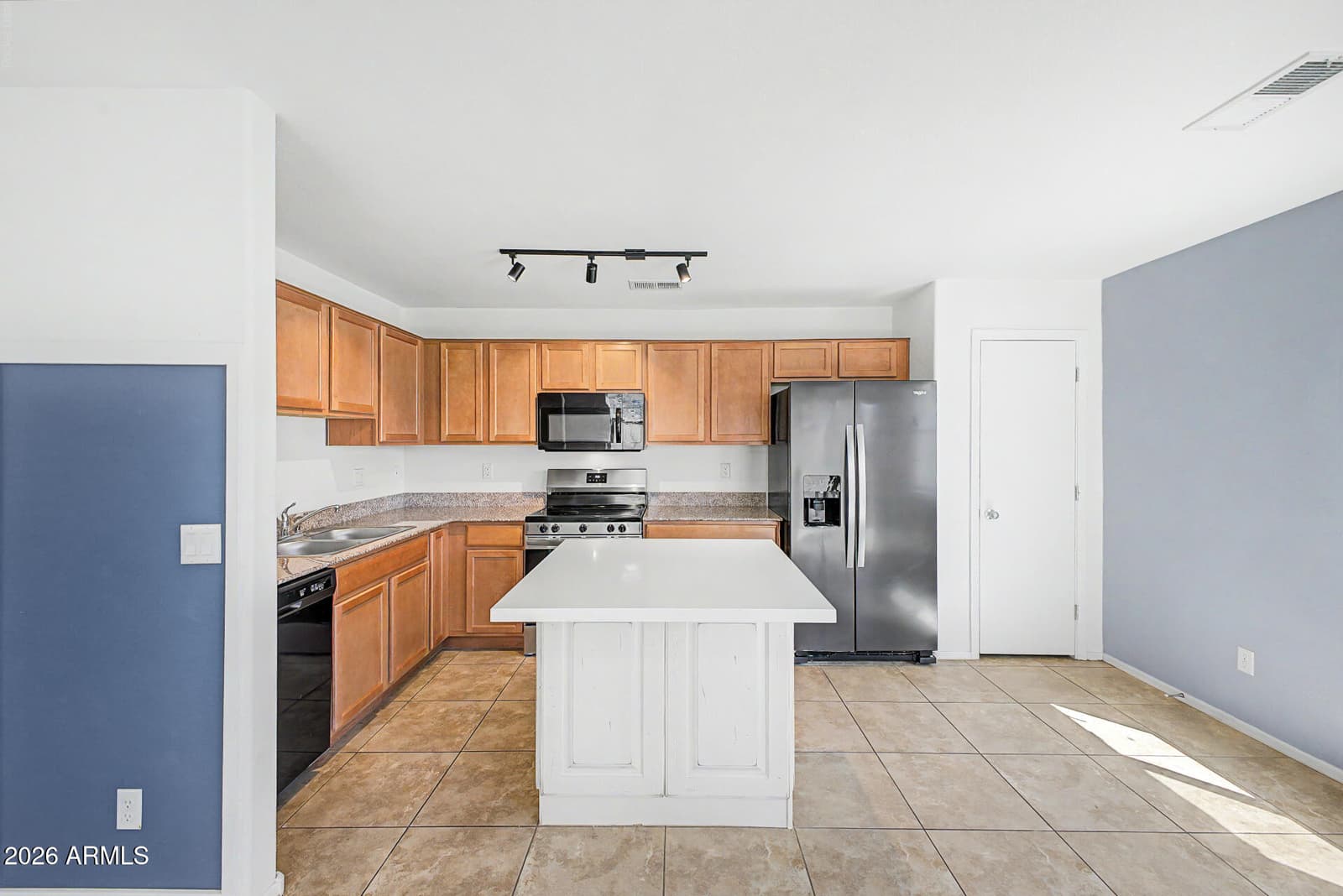1897 W Stagecoach Street, Apache Junction, AZ 85120 — photo 15 of 40