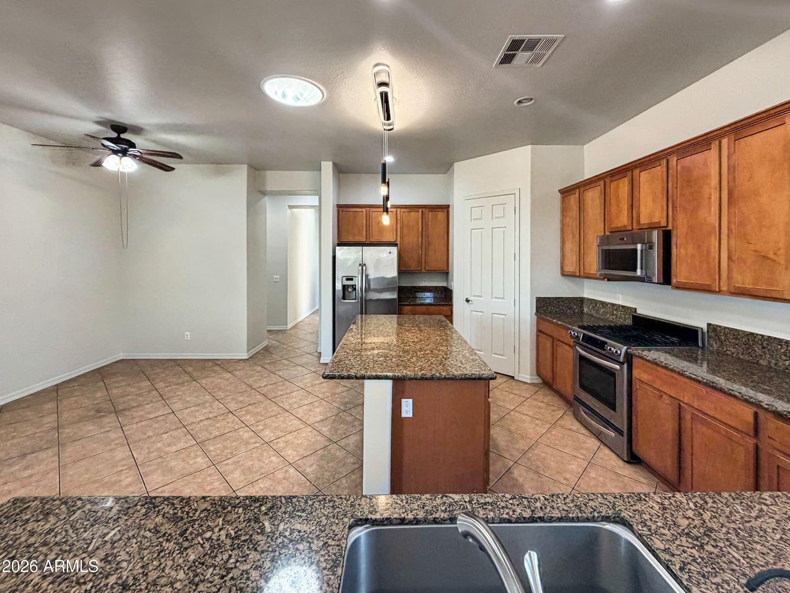 8027 W San Miguel Avenue, Glendale, AZ 85303 — photo 18 of 31