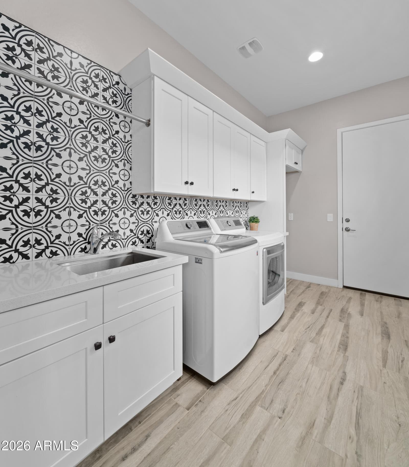 3901 S Buckskin Way, Chandler, AZ 85286 — photo 53 of 88