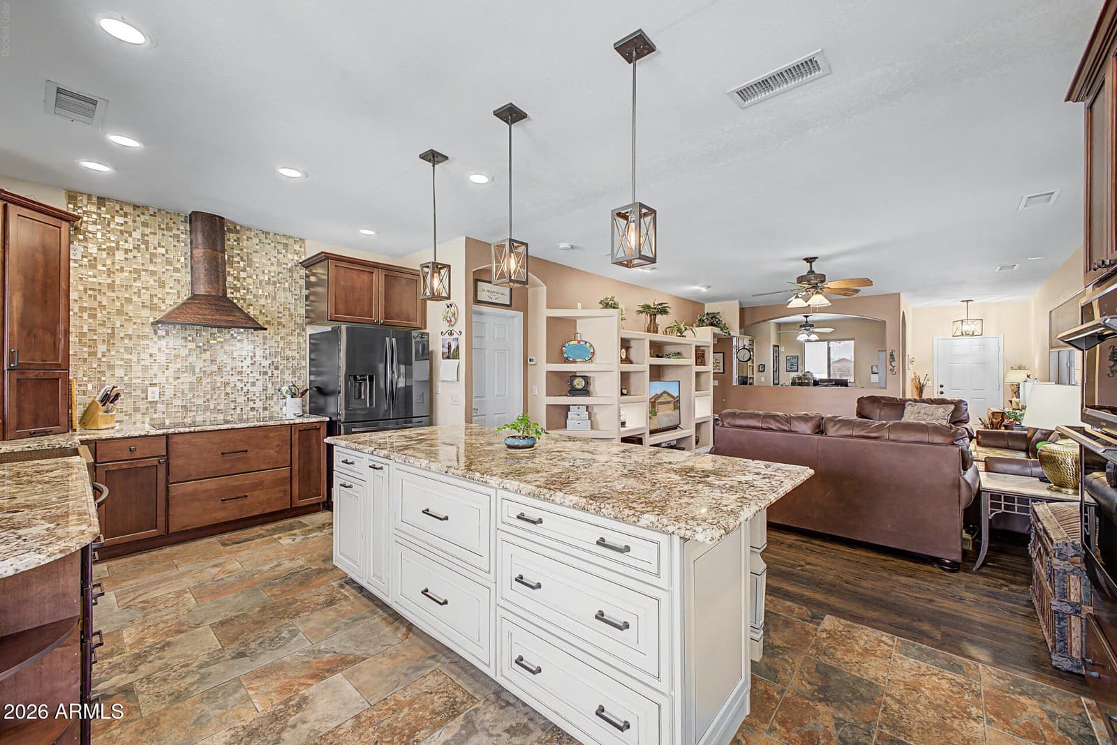 17090 W Northampton Road, Surprise, AZ 85374 — photo 14 of 41