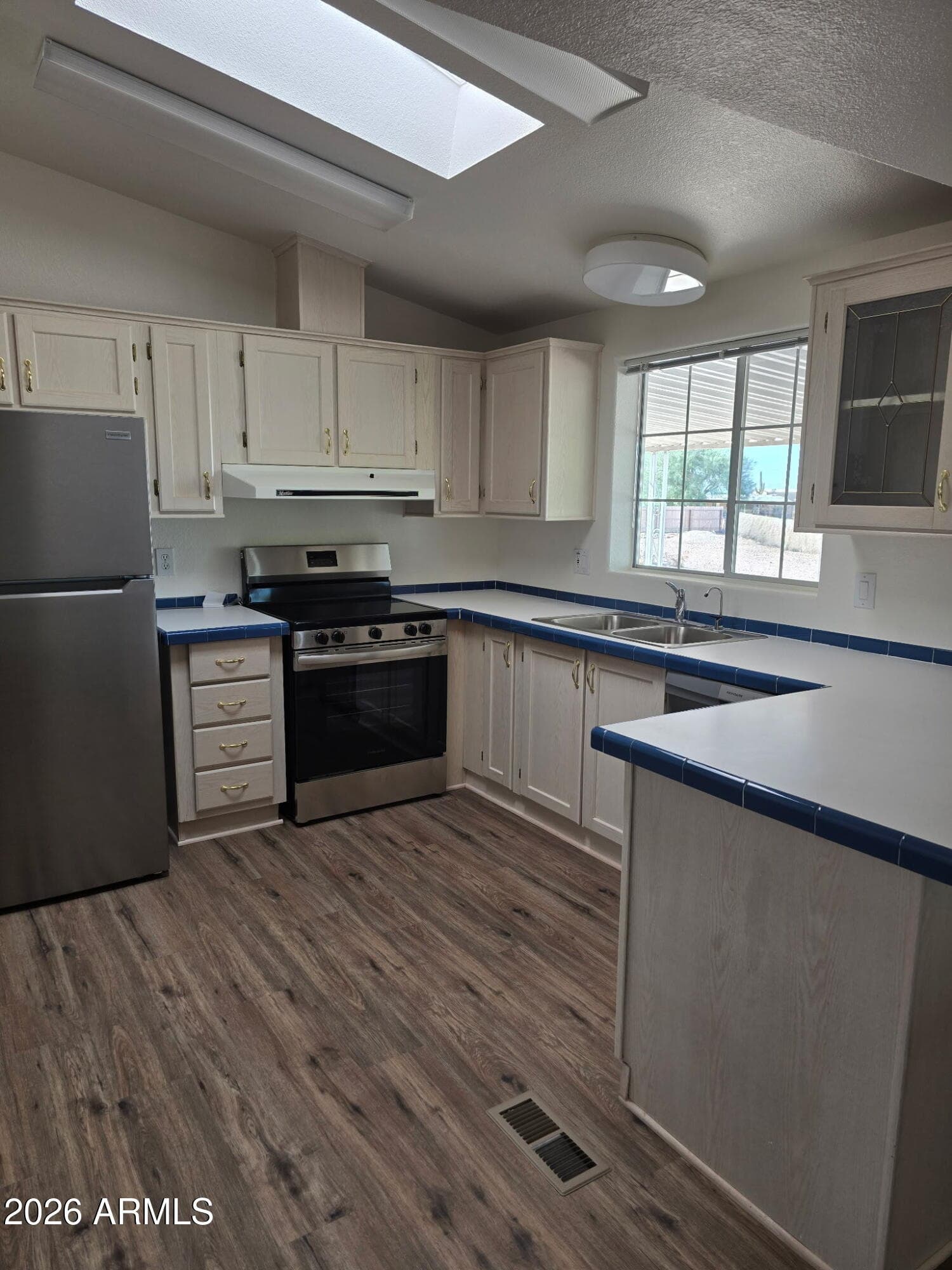 1289 W Roundup Street, Apache Junction, AZ 85120 — photo 9 of 25