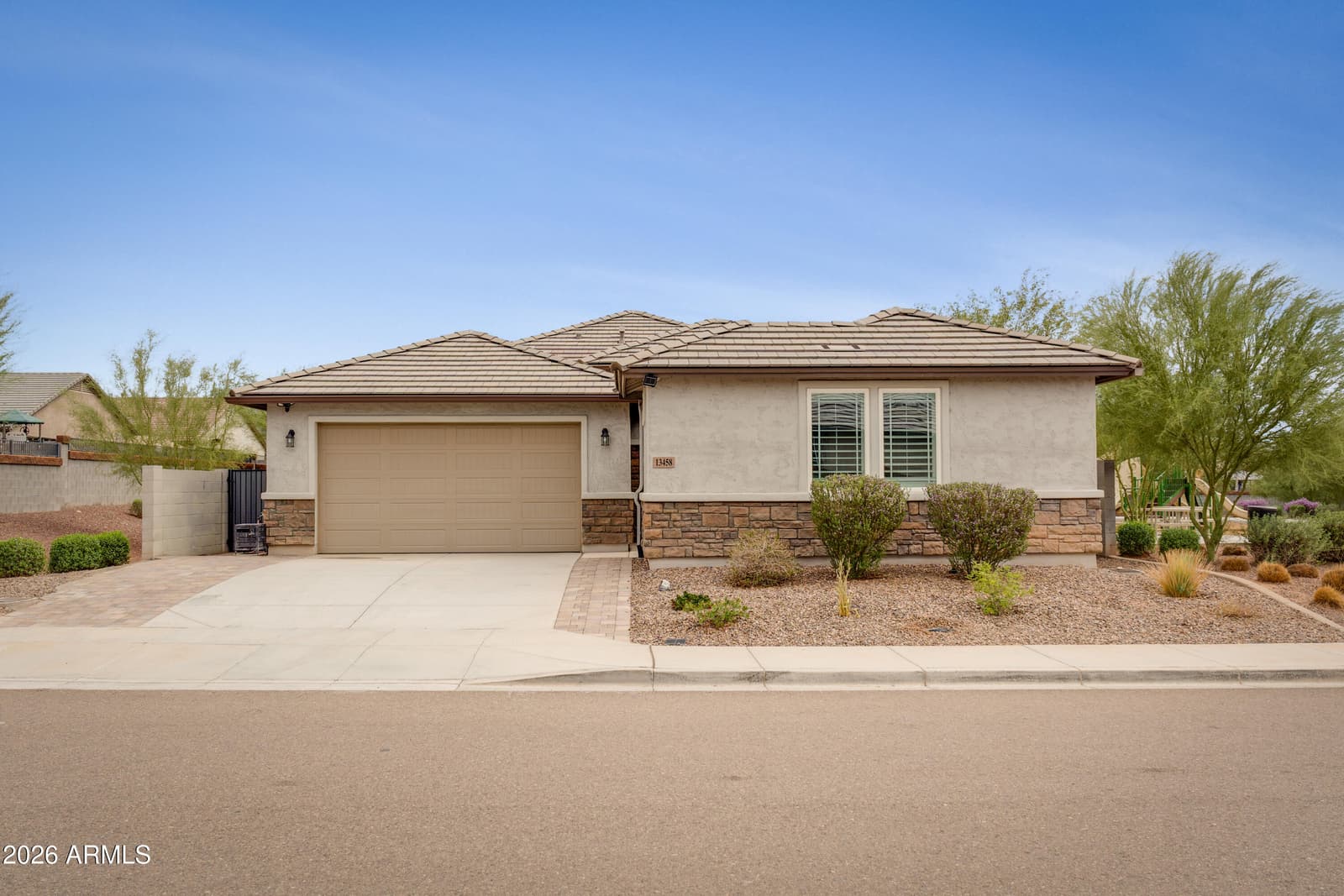 13458 W HACKAMORE Drive, Peoria, AZ 85383