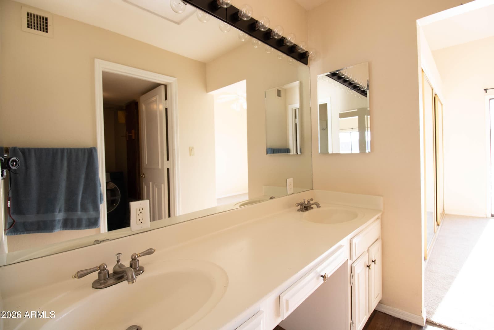 2086 N Sweetwater Drive, Casa Grande, AZ 85122 — photo 18 of 36