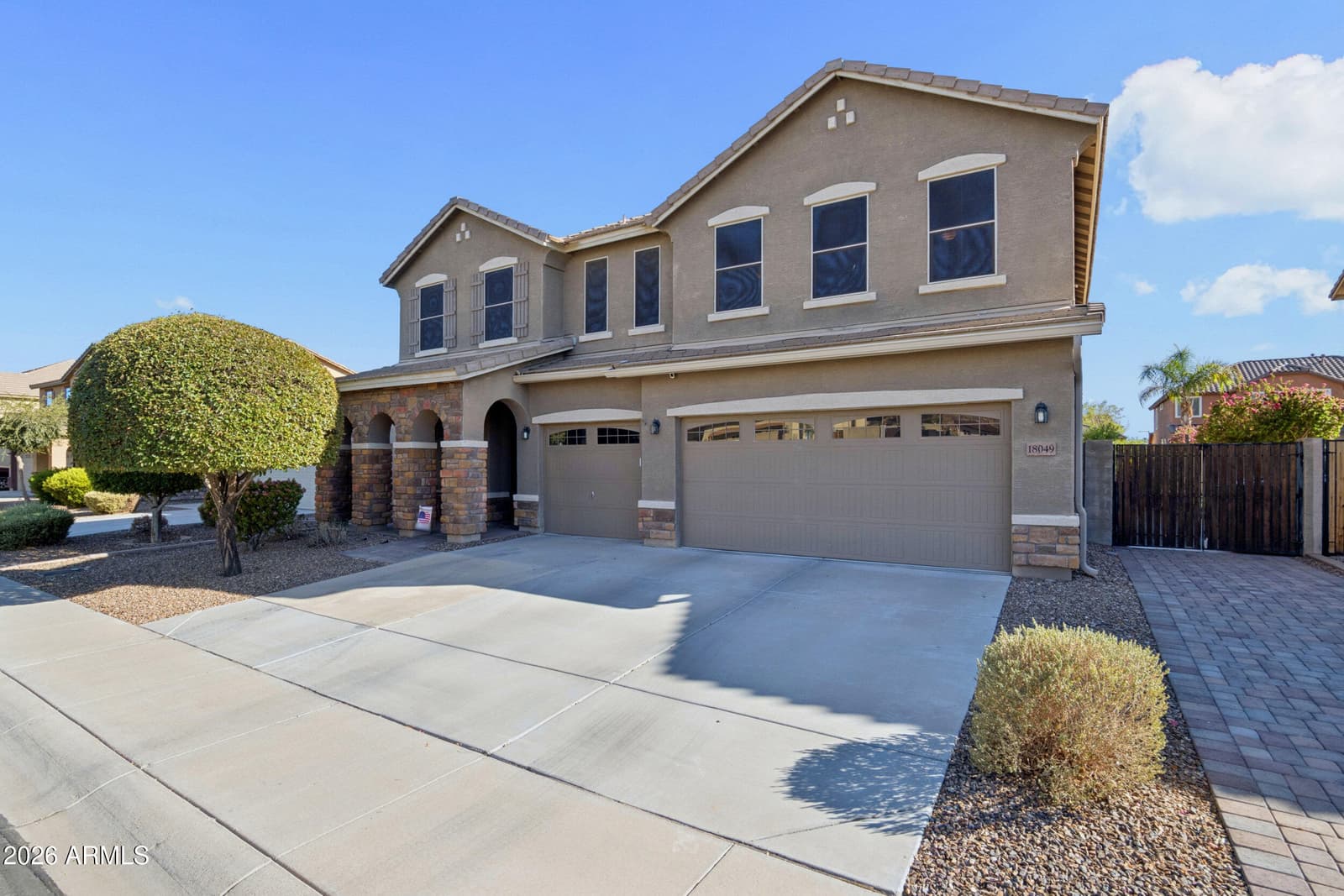 18049 W Ivy Lane, Surprise, AZ 85388 — photo 2 of 48