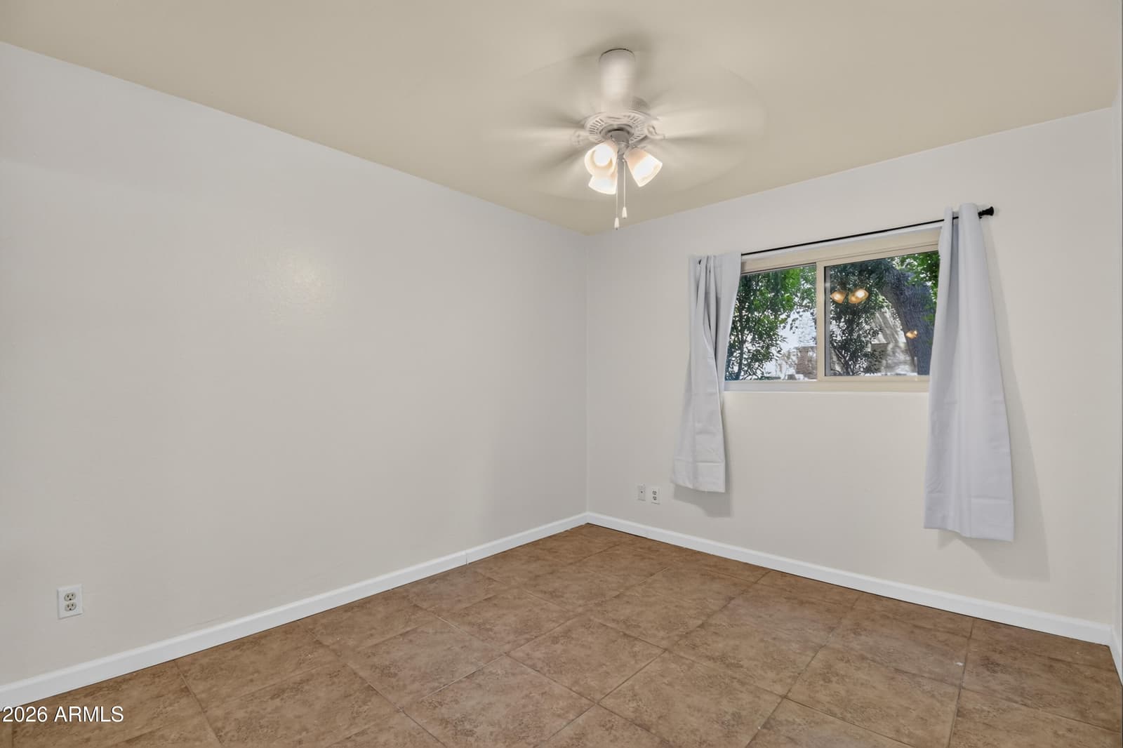 18811 N 19th Avenue 1024, Phoenix, AZ 85027 — photo 13 of 26