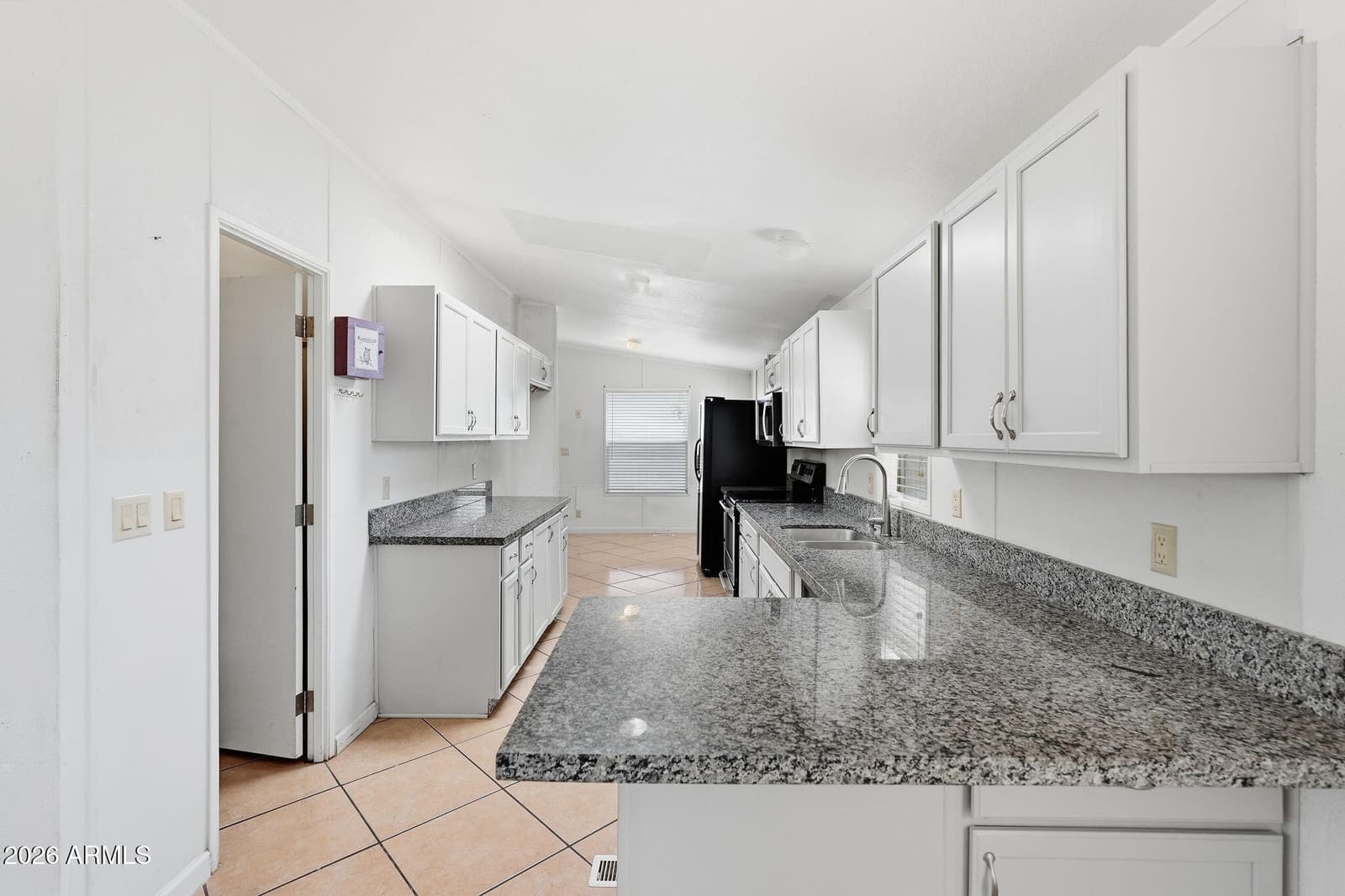 5238 N 371st Drive, Tonopah, AZ 85354 — photo 12 of 39