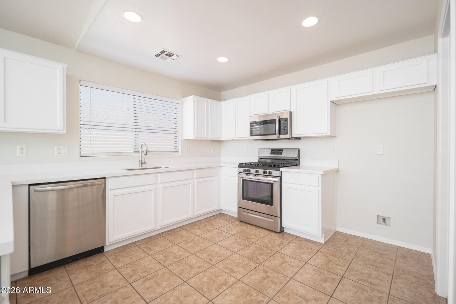 14936 N 133rd Drive, Surprise, AZ 85379 — photo 13 of 37