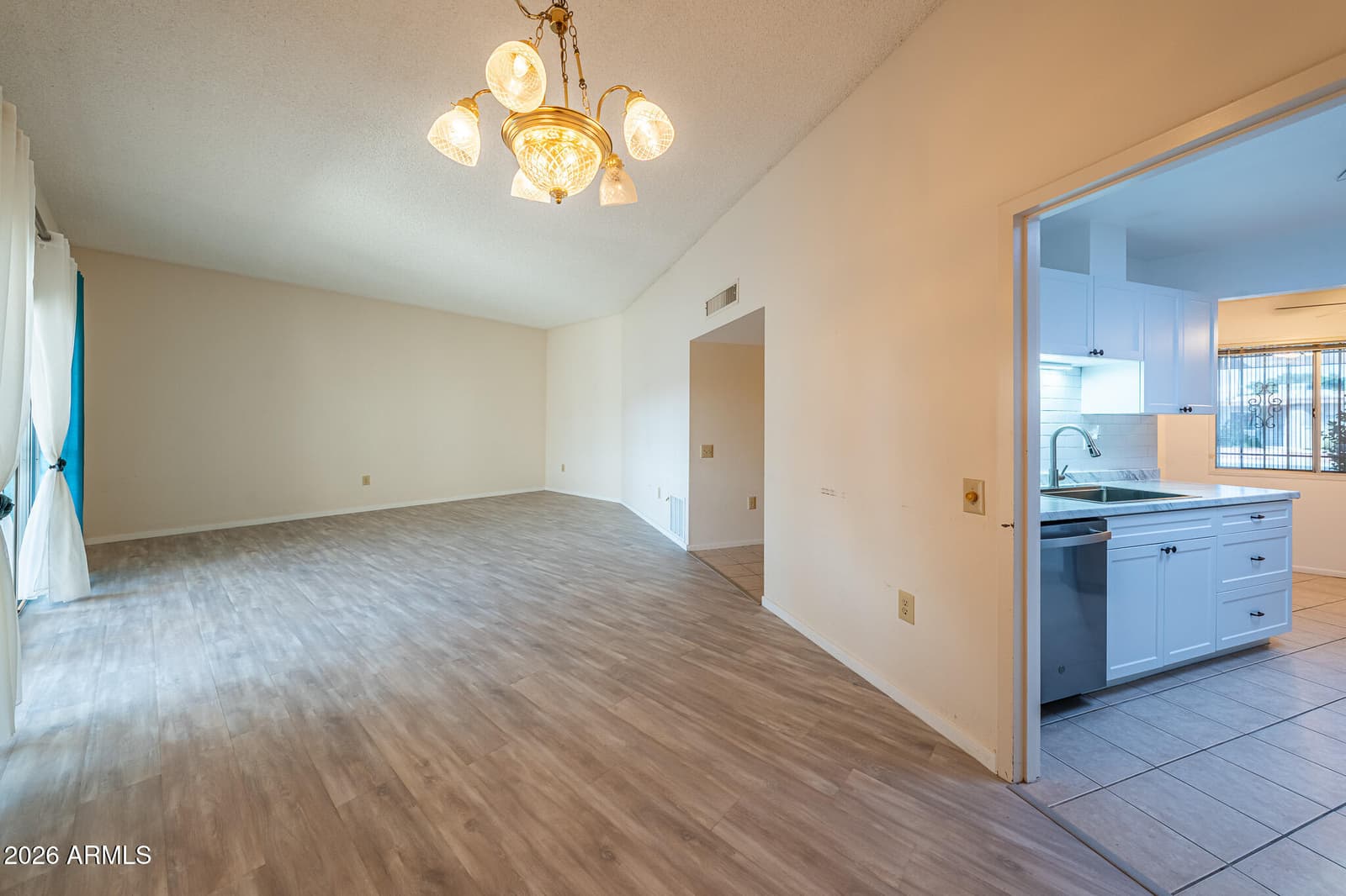 10237 W Campana Drive, Sun City, AZ 85351 — photo 4 of 19
