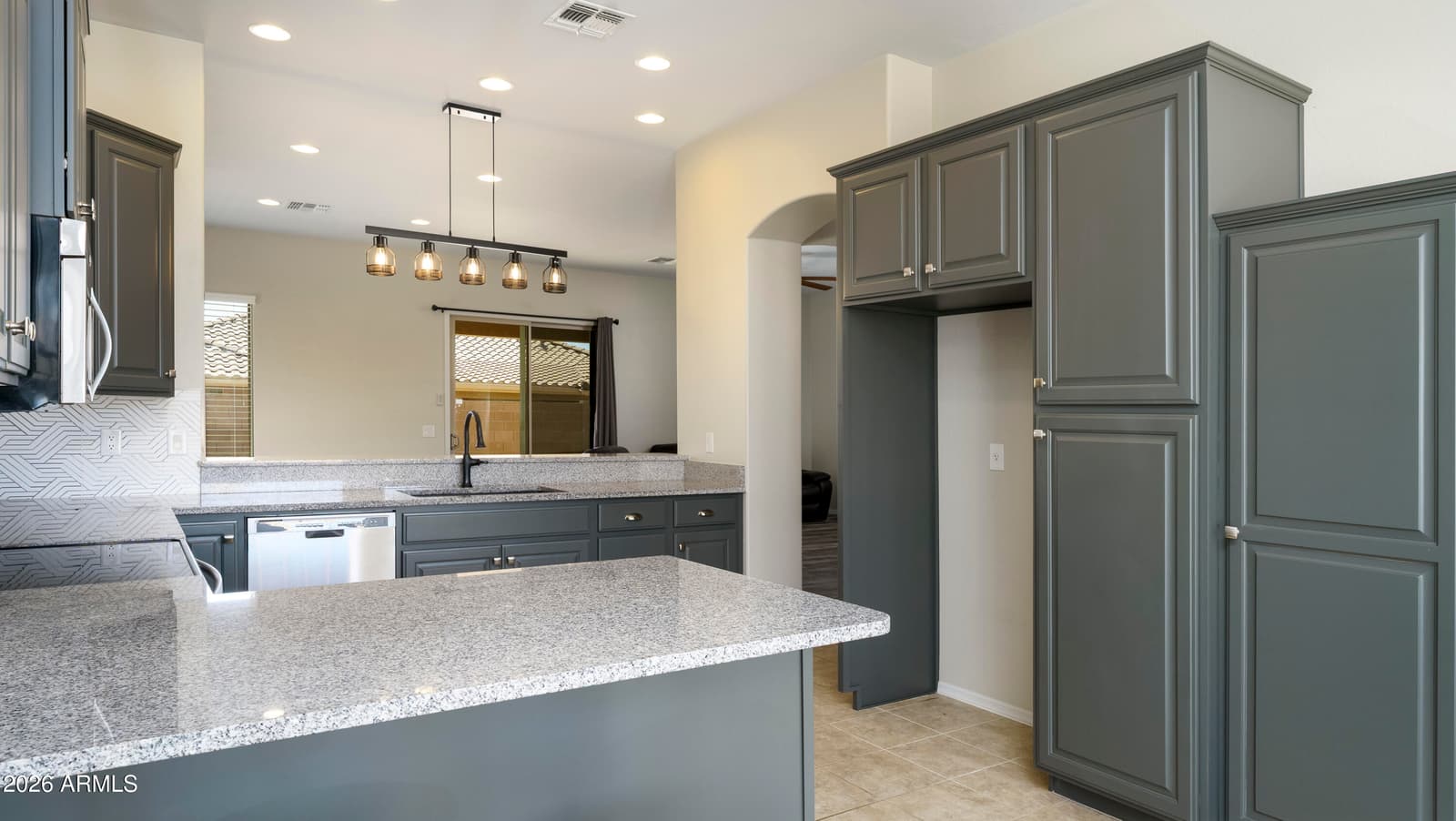 10927 E Plata Avenue, Mesa, AZ 85212 — photo 12 of 27