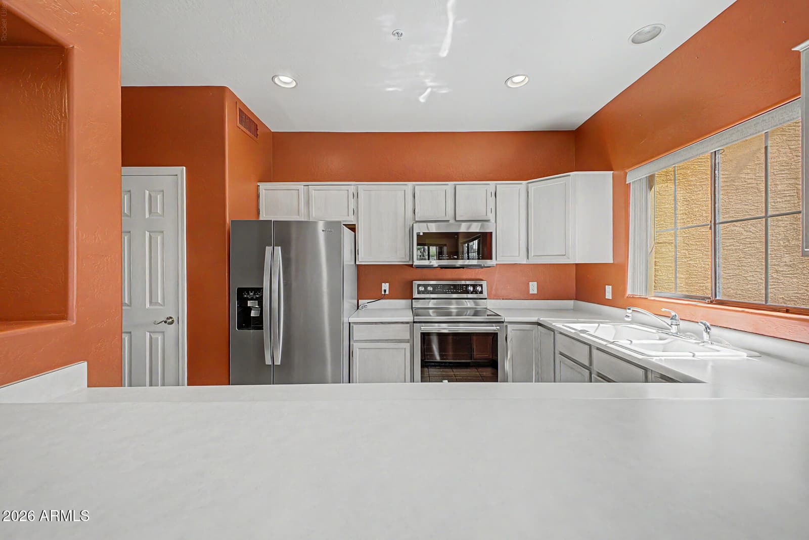 9253 N Firebrick Drive 104, Fountain Hills, AZ 85268 — photo 11 of 34