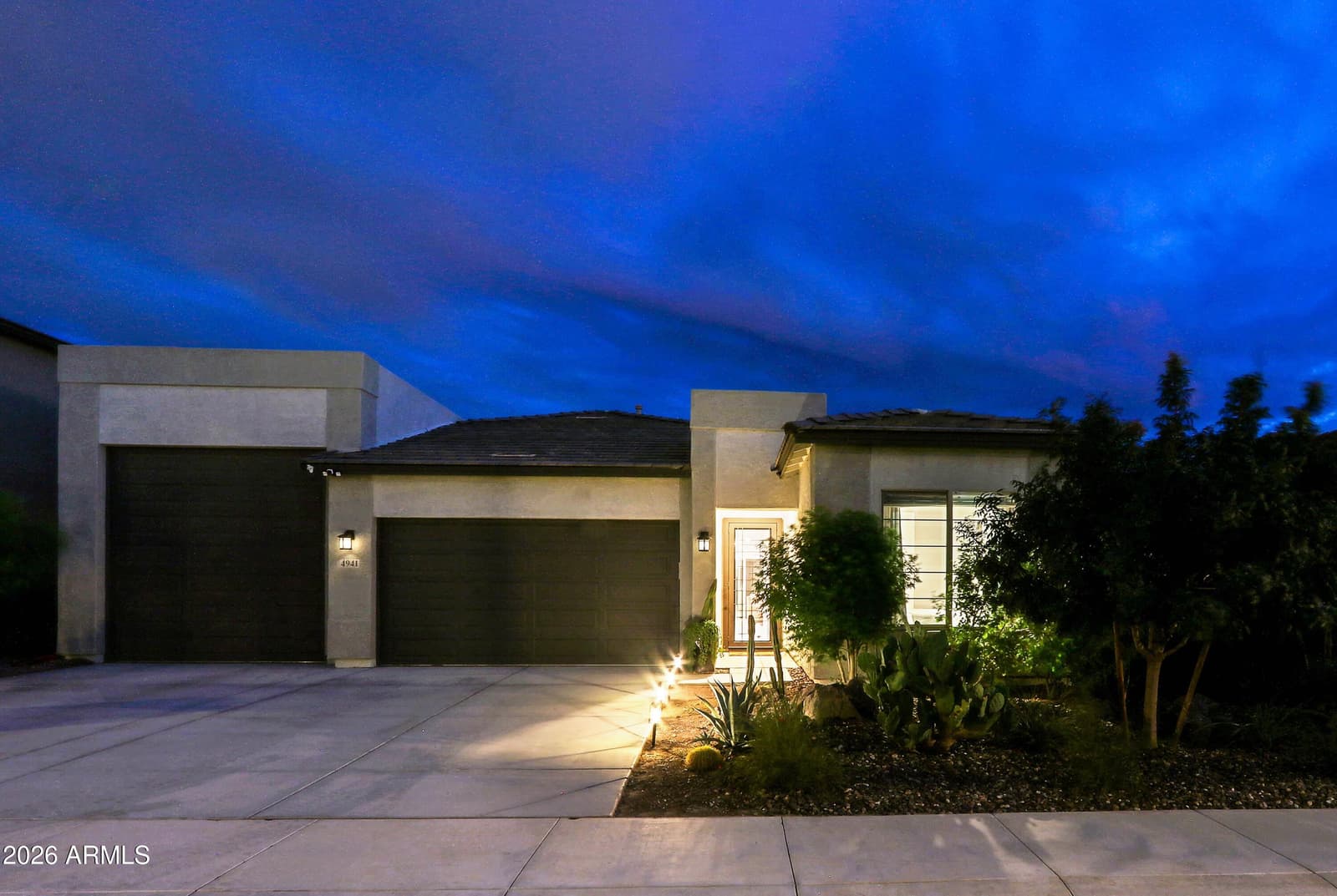 4941 W La Puenta Avenue, Laveen, AZ 85339 — photo 7 of 89