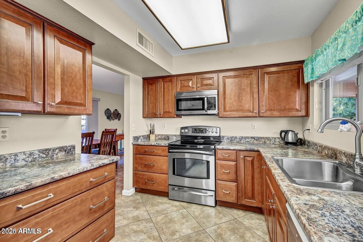 14747 W Buttonwood Drive, Sun City West, AZ 85375 — photo 12 of 32
