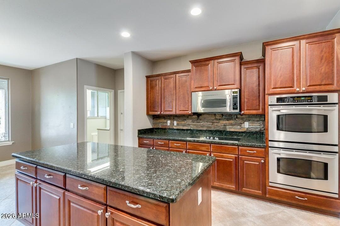 2725 E Grand Canyon Drive, Chandler, AZ 85249 — photo 11 of 48