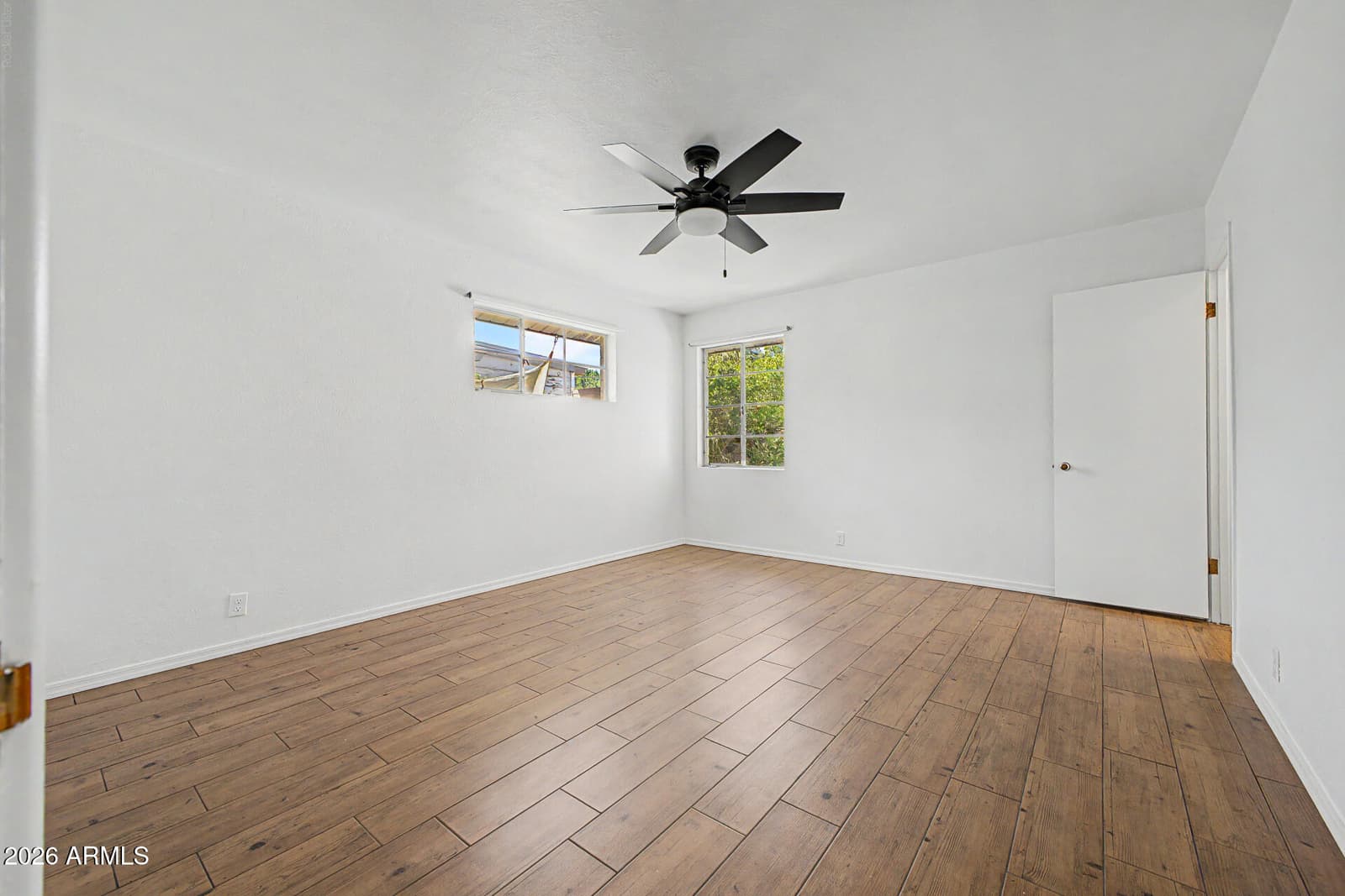 420 W Cheery Lynn Road, Phoenix, AZ 85013 — photo 14 of 34