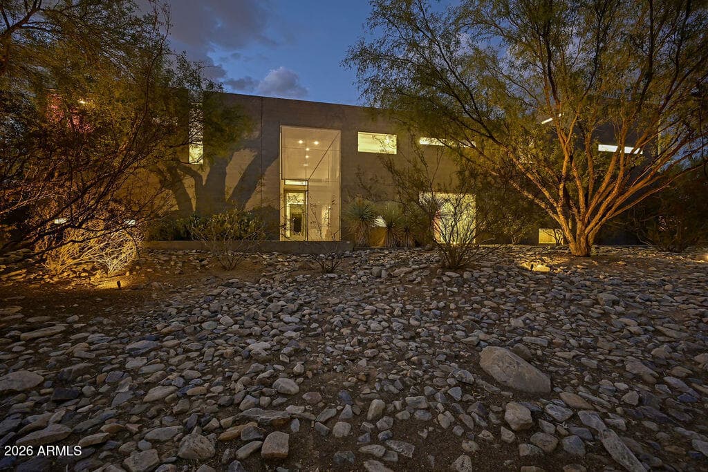 10010 E Jenan Drive, Scottsdale, AZ 85260 — photo 49 of 51