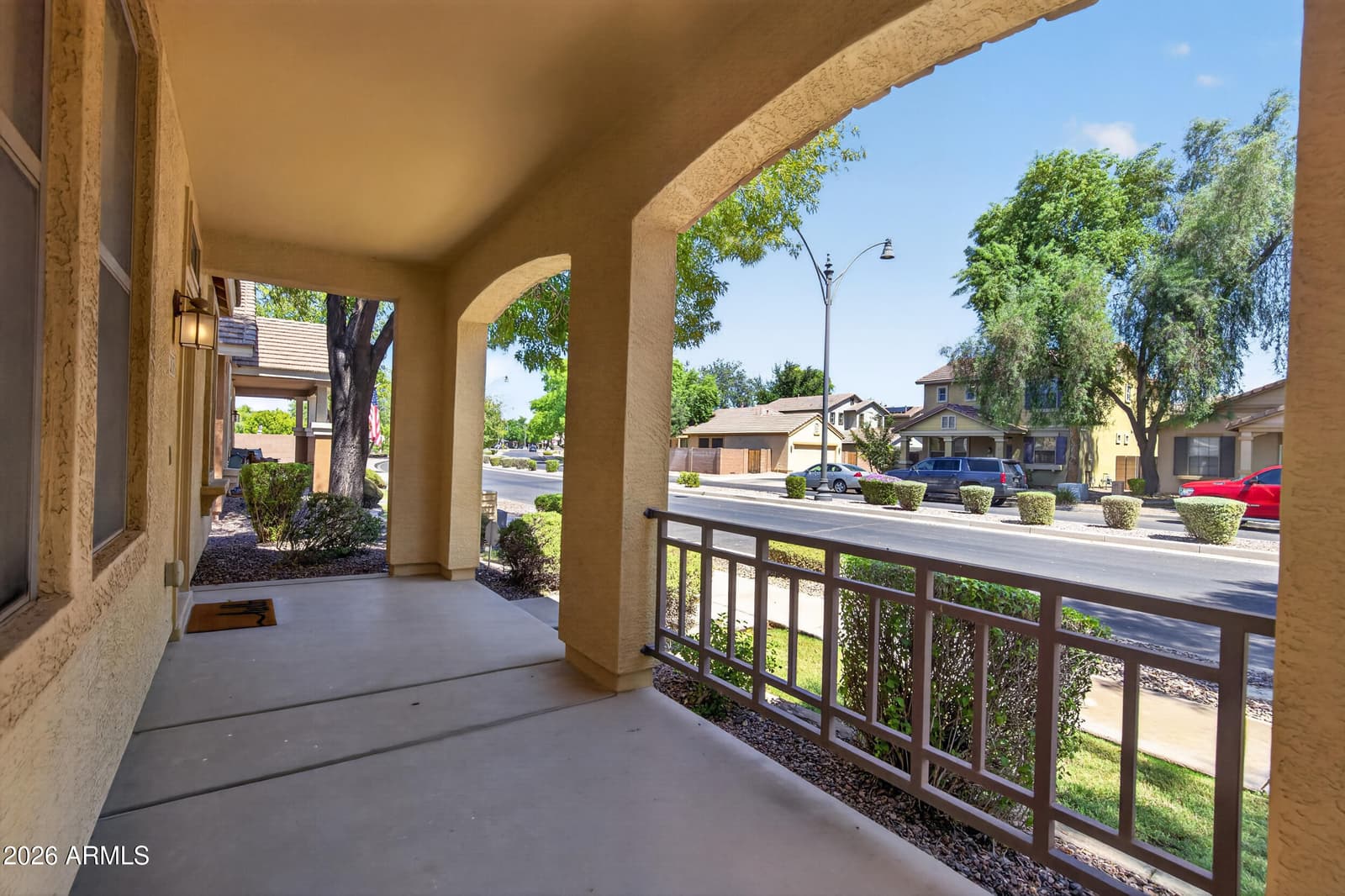 2878 S Arroyo Lane, Gilbert, AZ 85295 — photo 5 of 49