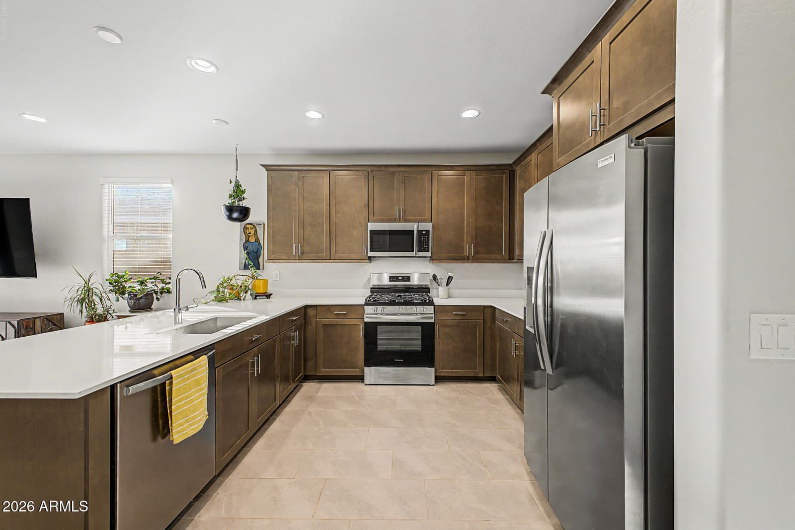 17345 W Smoketree Drive, Surprise, AZ 85387 — photo 10 of 37