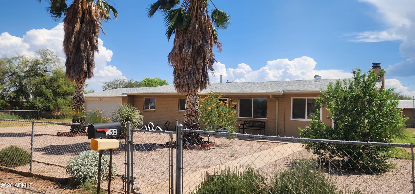 150 E Oak Street, Huachuca City, AZ 85616 — photo 33 of 35