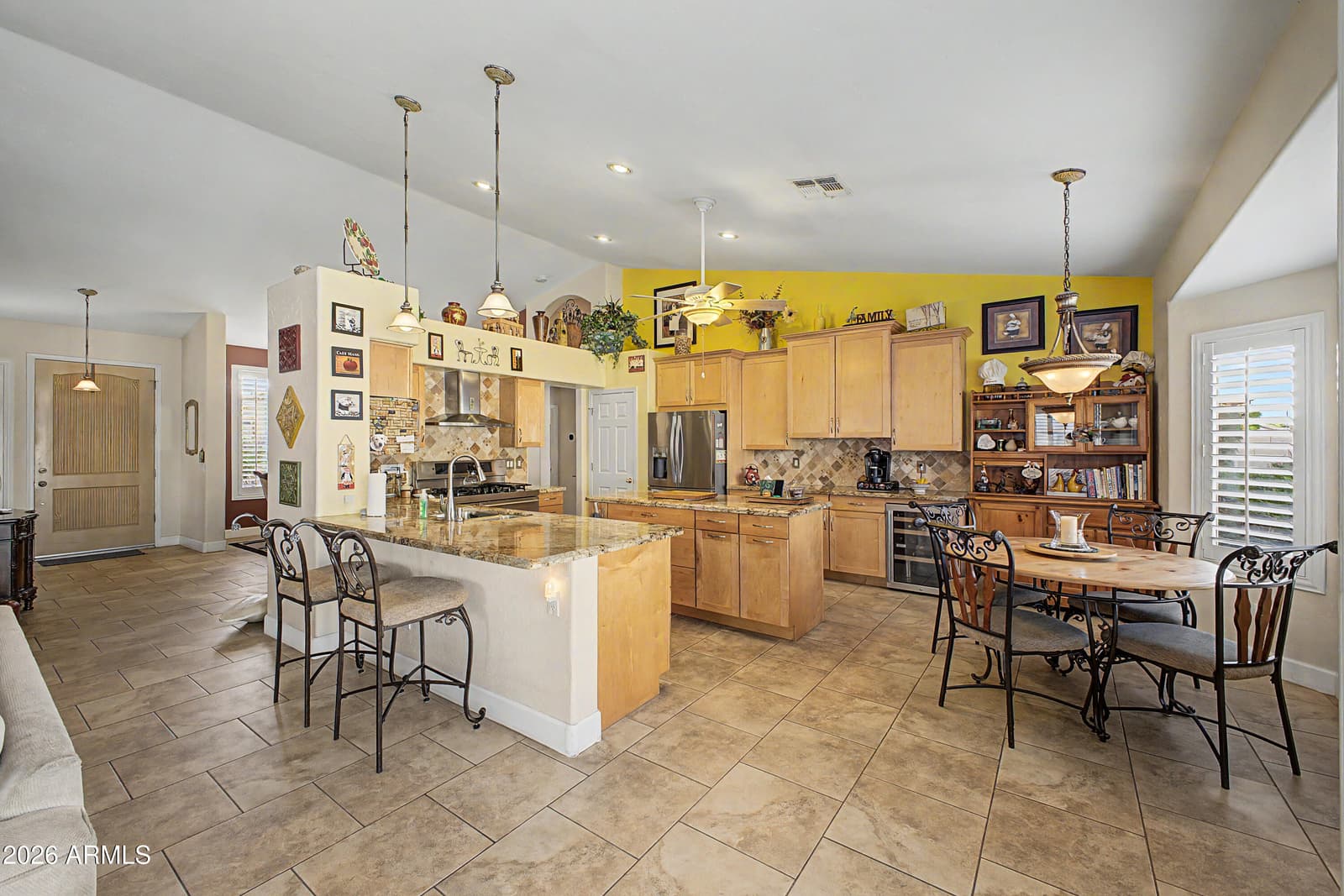 7134 E Lobo Avenue, Mesa, AZ 85209 — photo 4 of 43